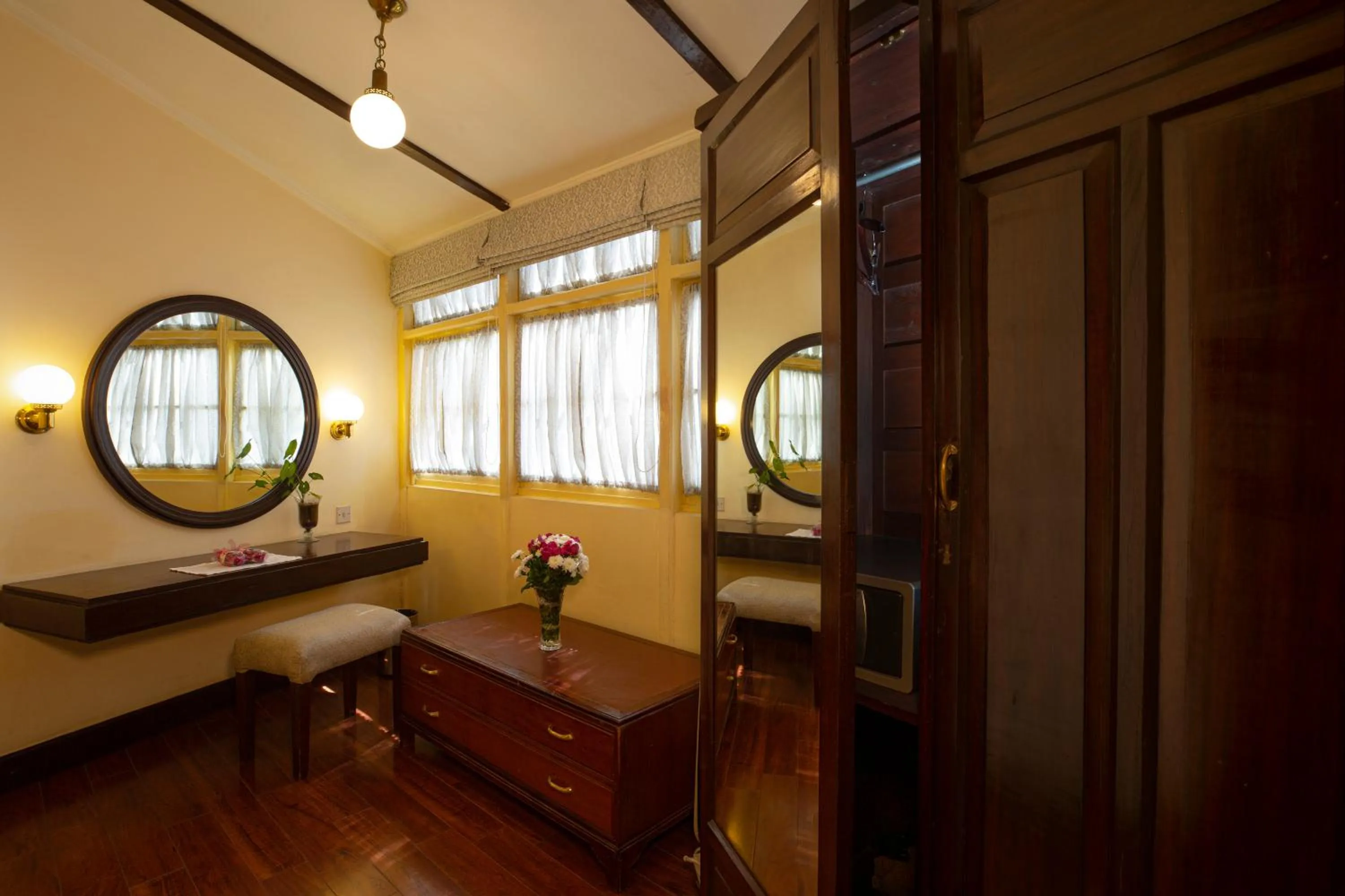 Seating area in Gateway Coonoor