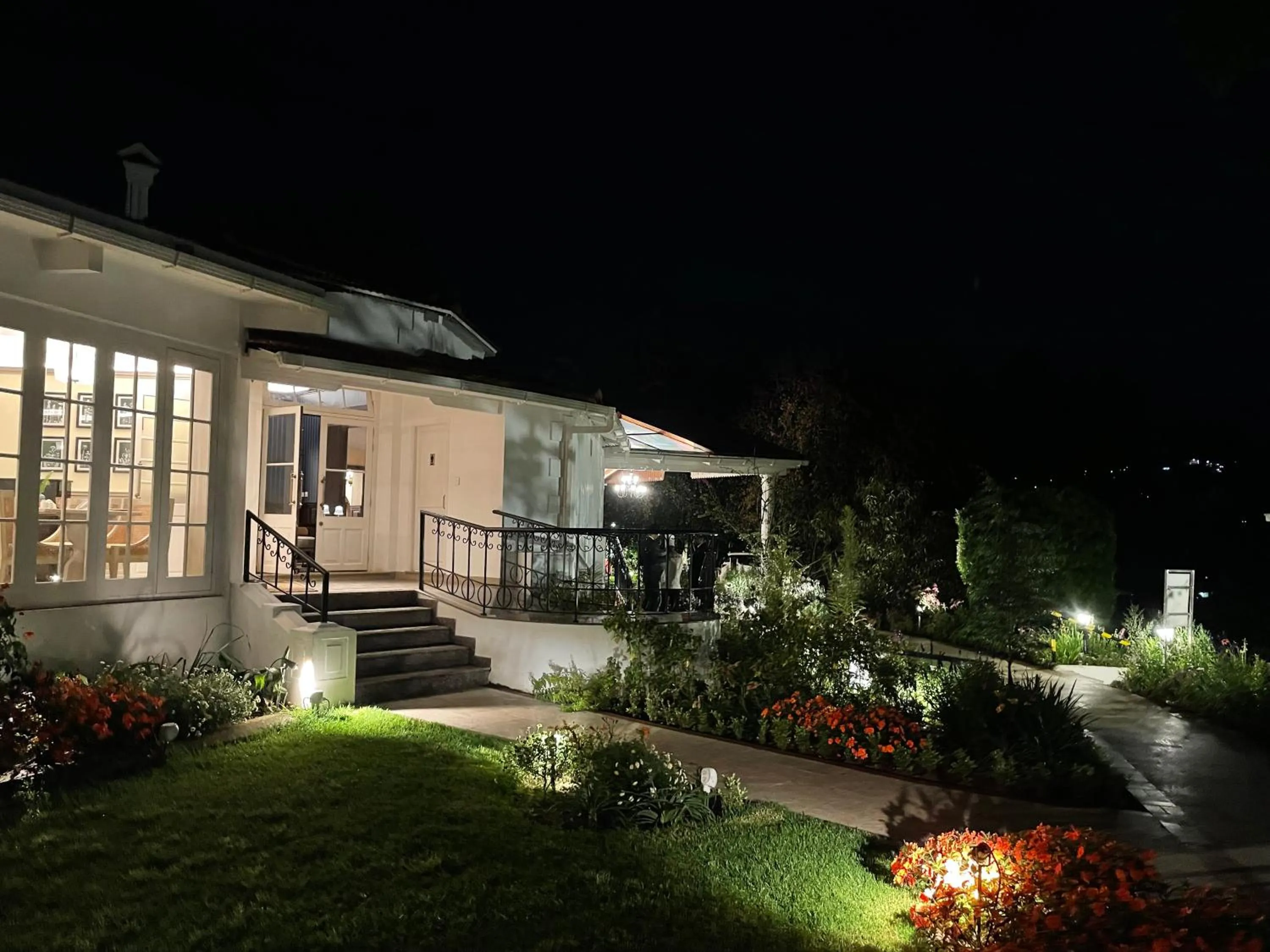 Night in Gateway Coonoor