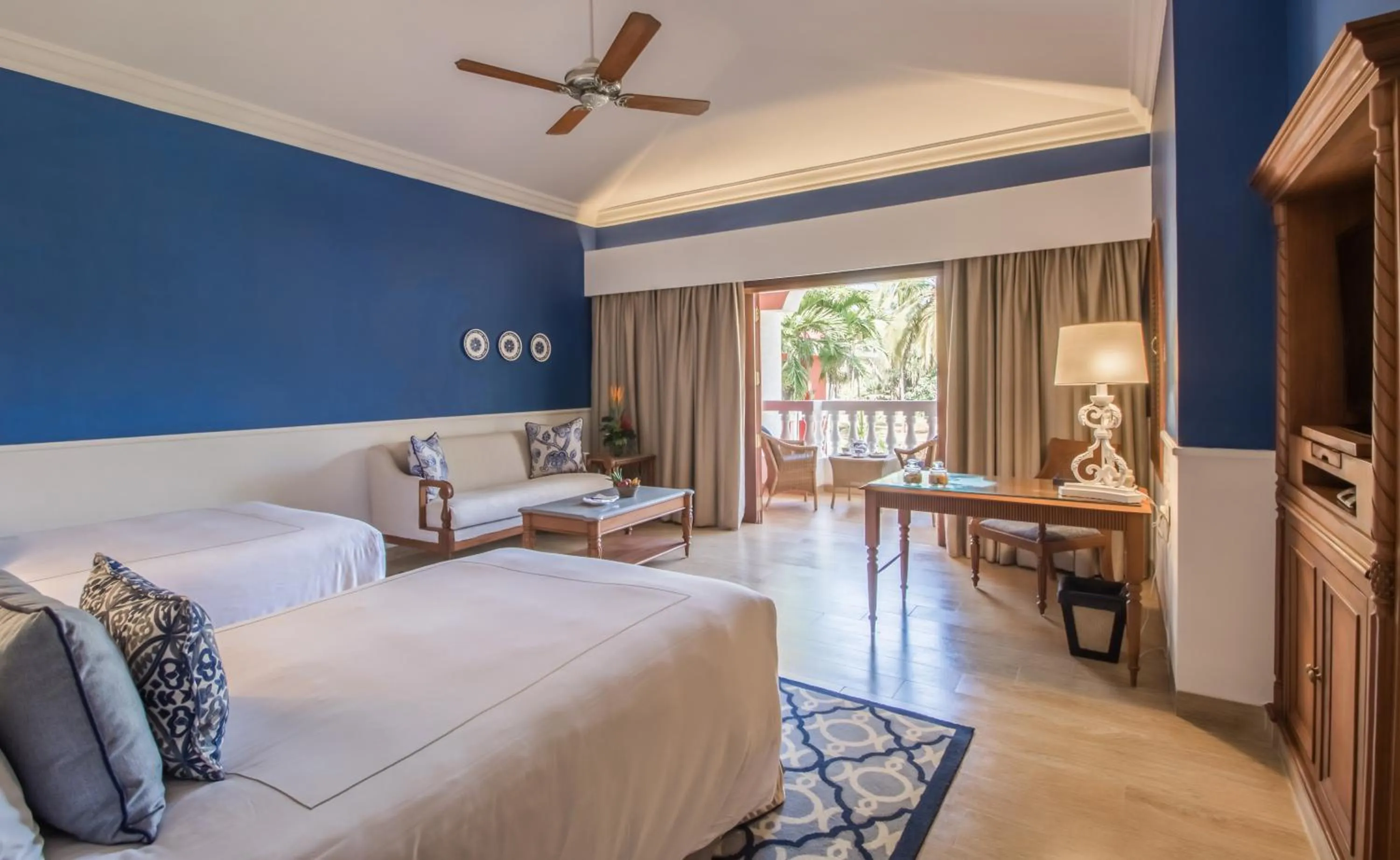 Bedroom, Bed in Taj Exotica Resort & Spa, Goa