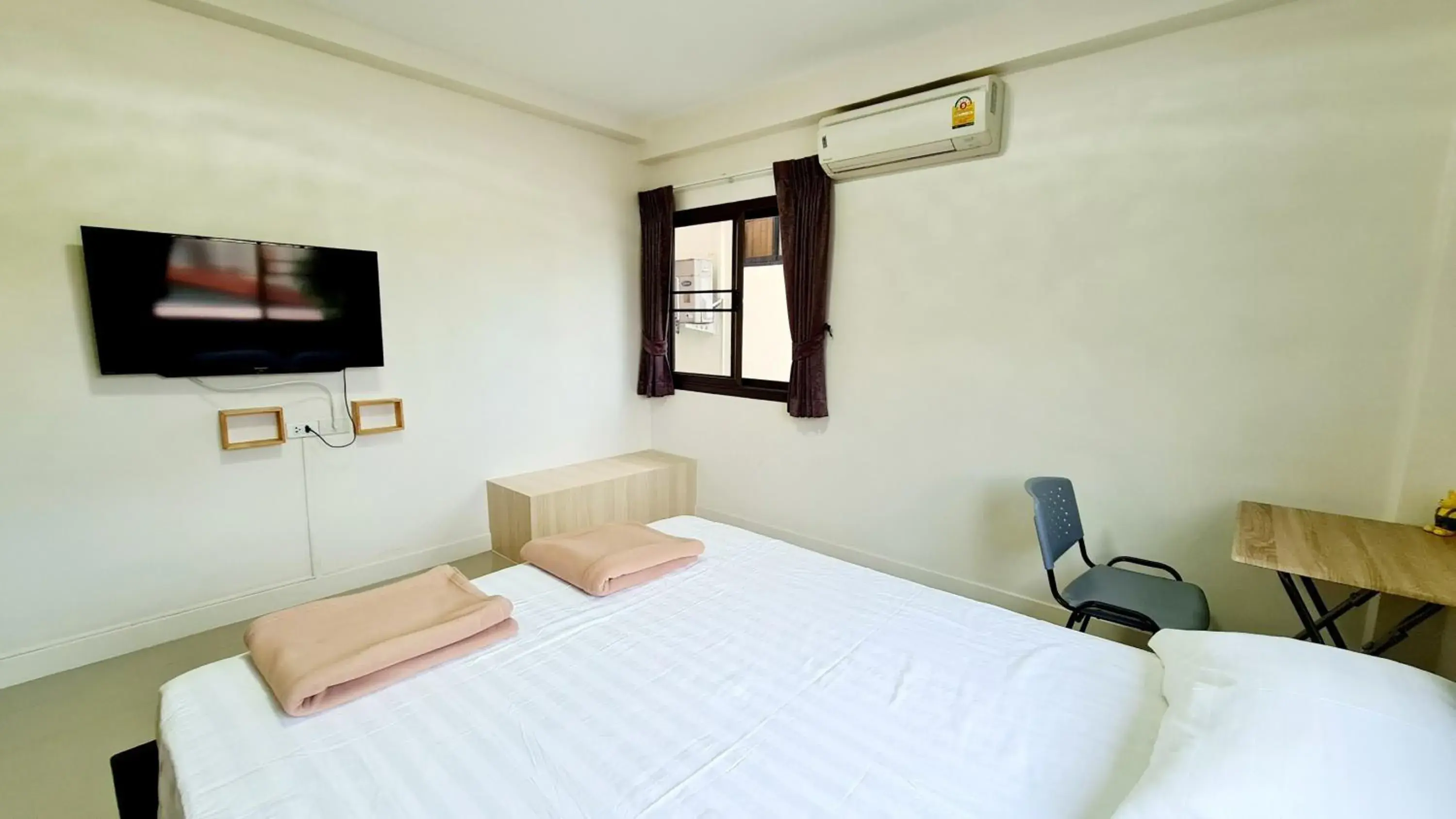 Bedroom, Bed in TP House@Naka Bedroom, Bed in TP House@Naka