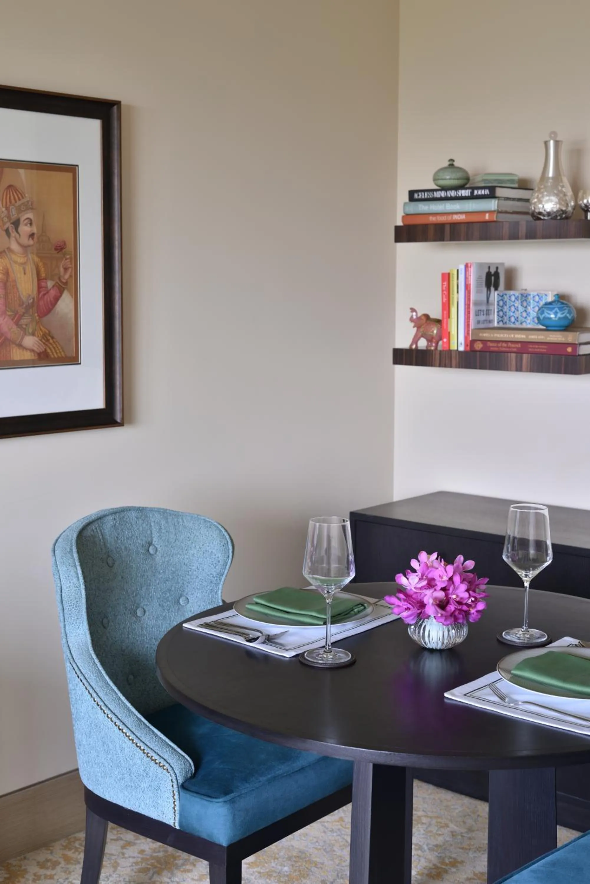 Seating area in Taj Mahal, New Delhi