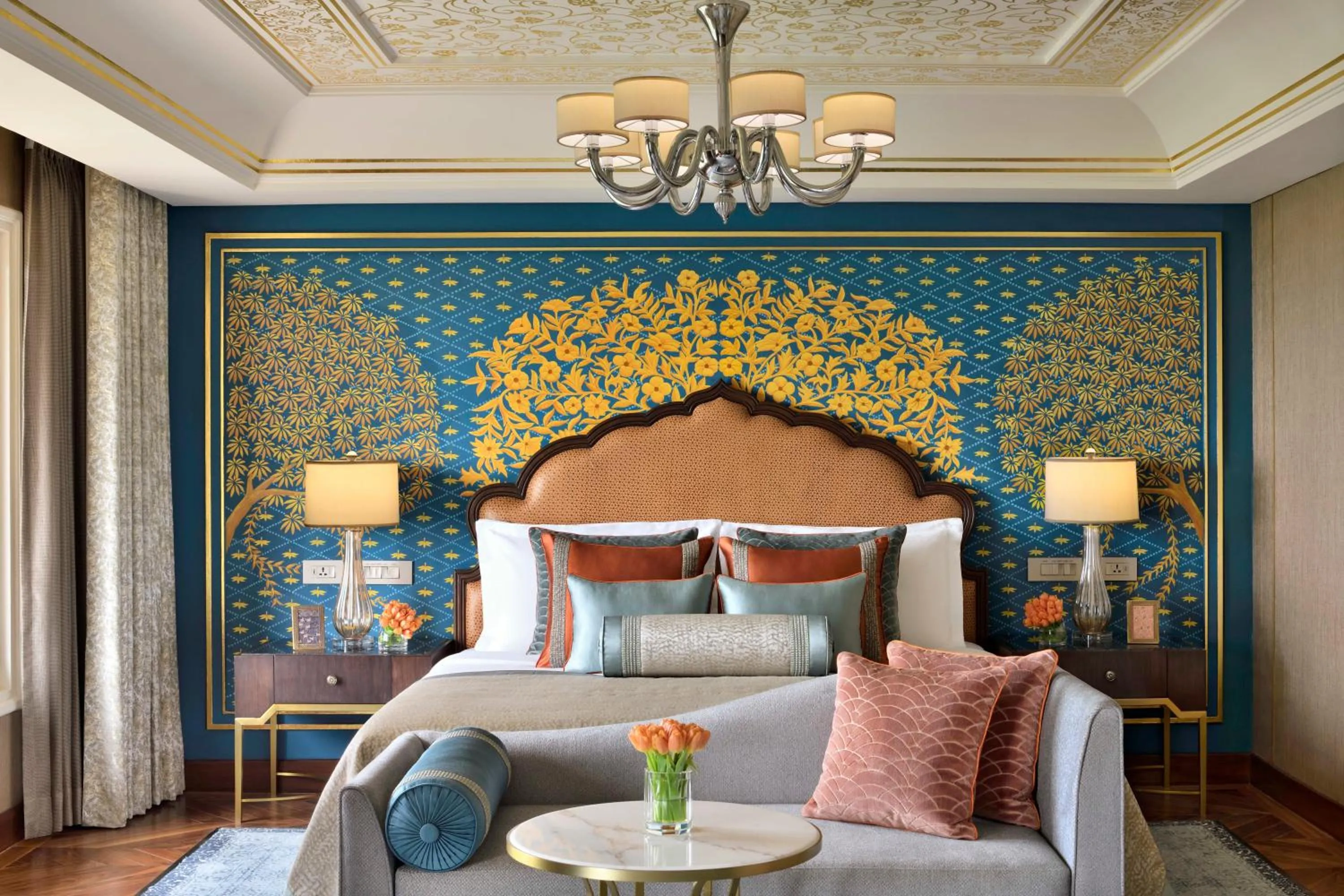 Bedroom, Bed in Taj Mahal, New Delhi