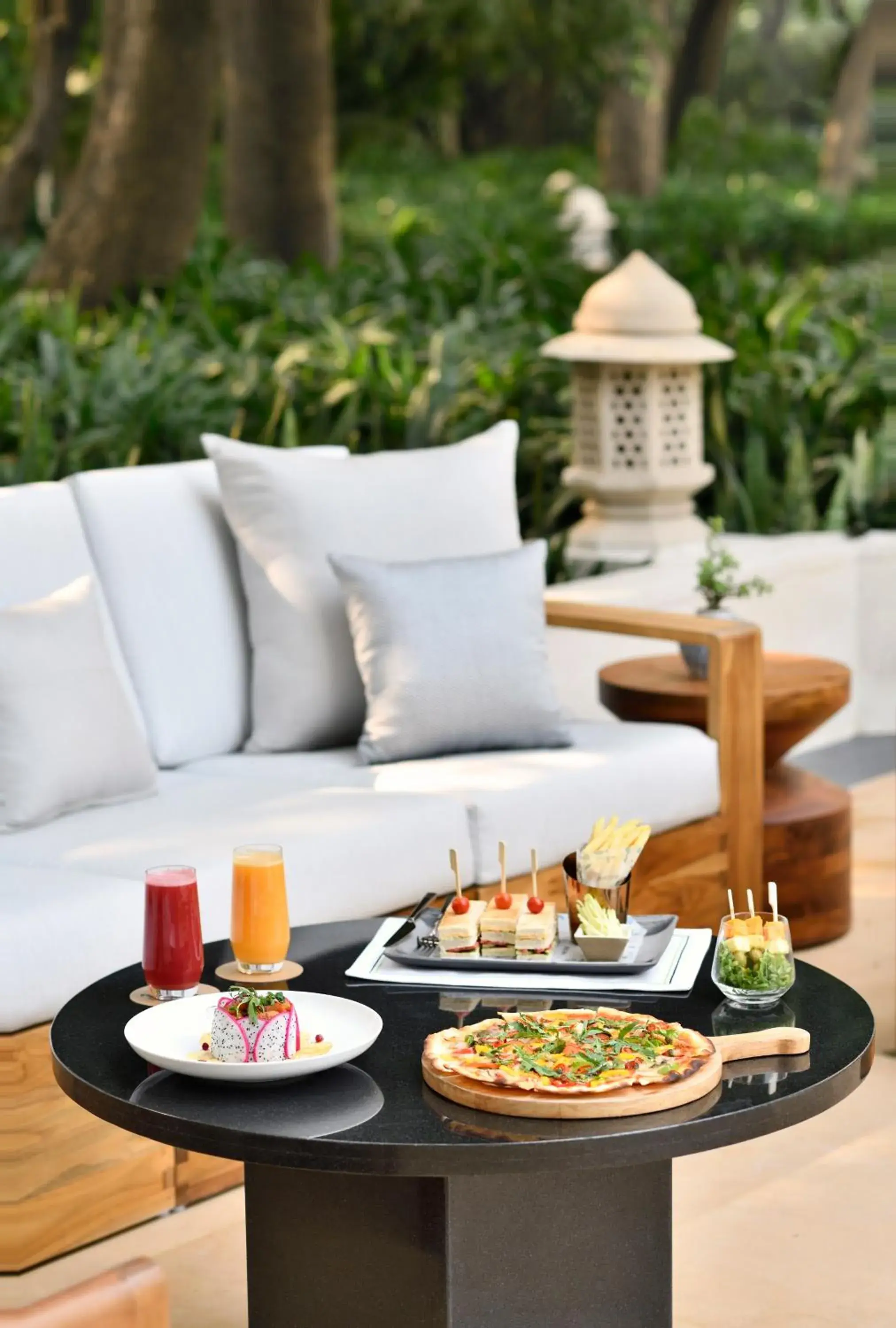 Food and drinks in Taj Mahal, New Delhi Food and drinks in Taj Mahal, New Delhi