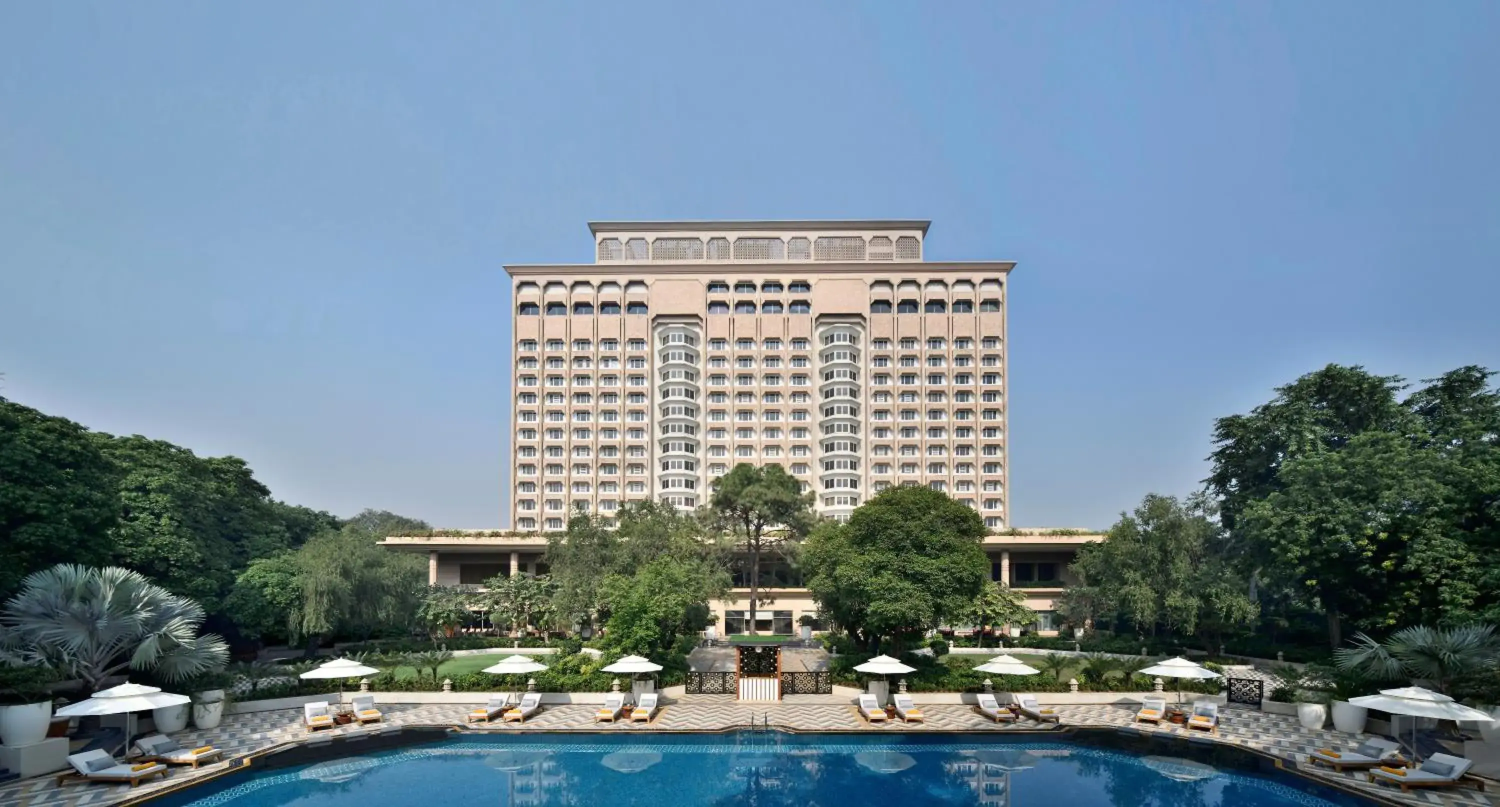 Property building in Taj Mahal, New Delhi Property building in Taj Mahal, New Delhi
