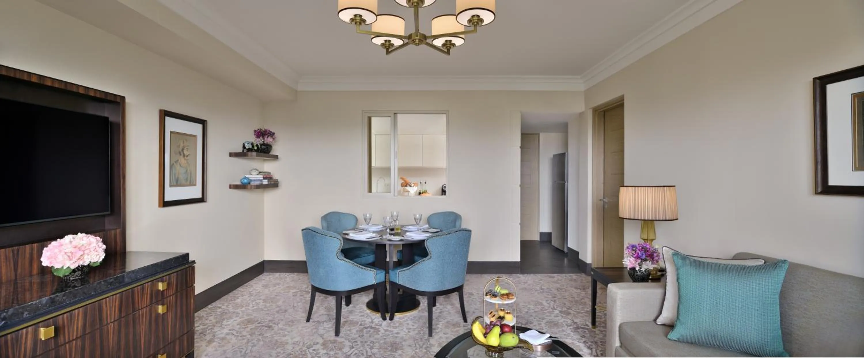 Seating area in Taj Mahal, New Delhi