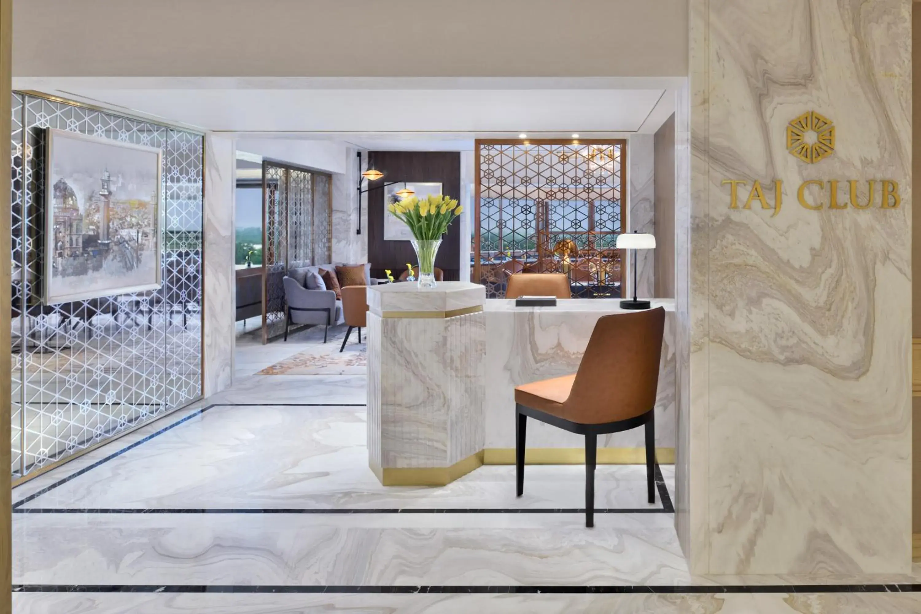 Lounge or bar in Taj Mahal, New Delhi Lounge or bar in Taj Mahal, New Delhi