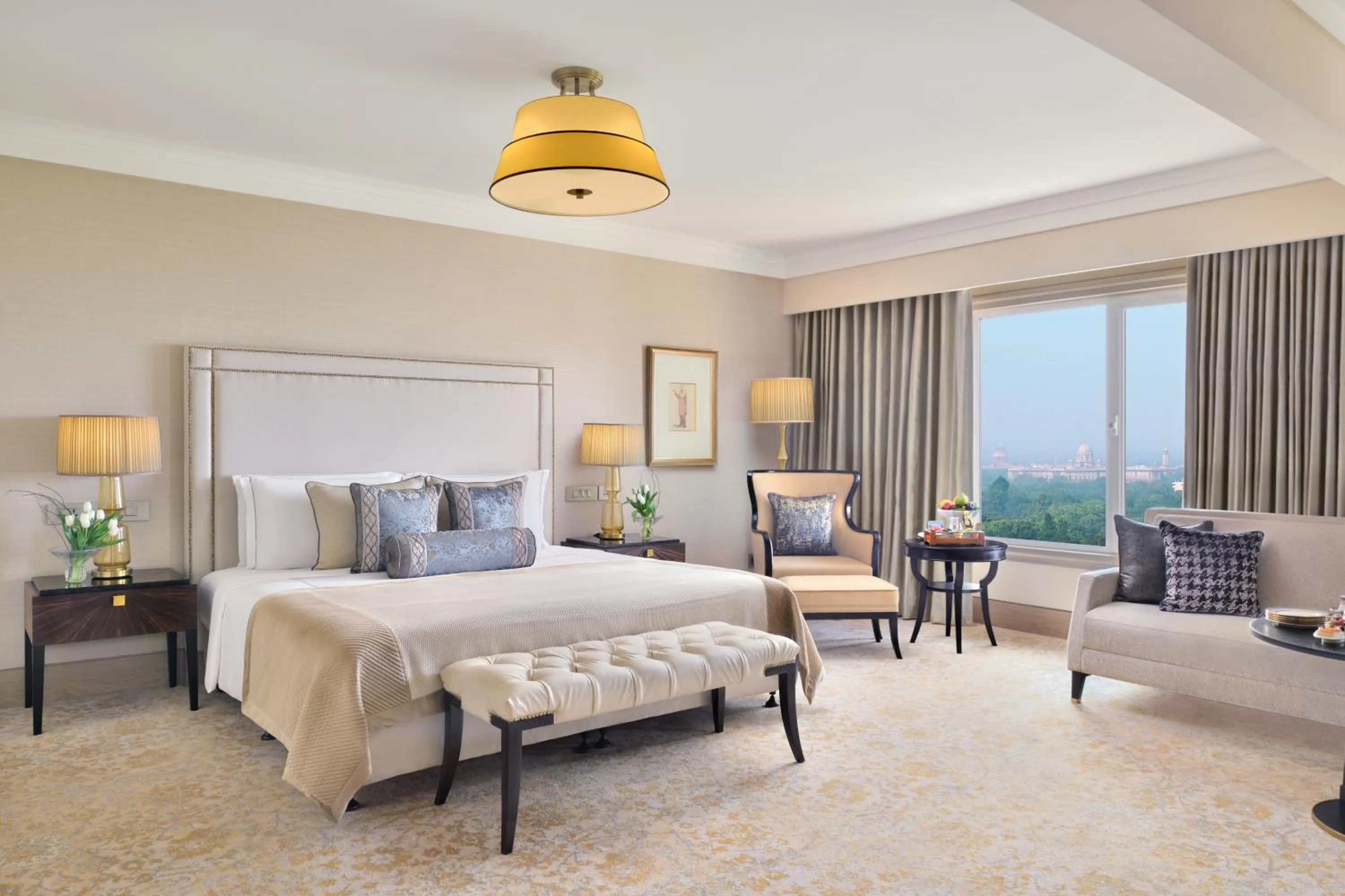 Bedroom, Bed in Taj Mahal, New Delhi