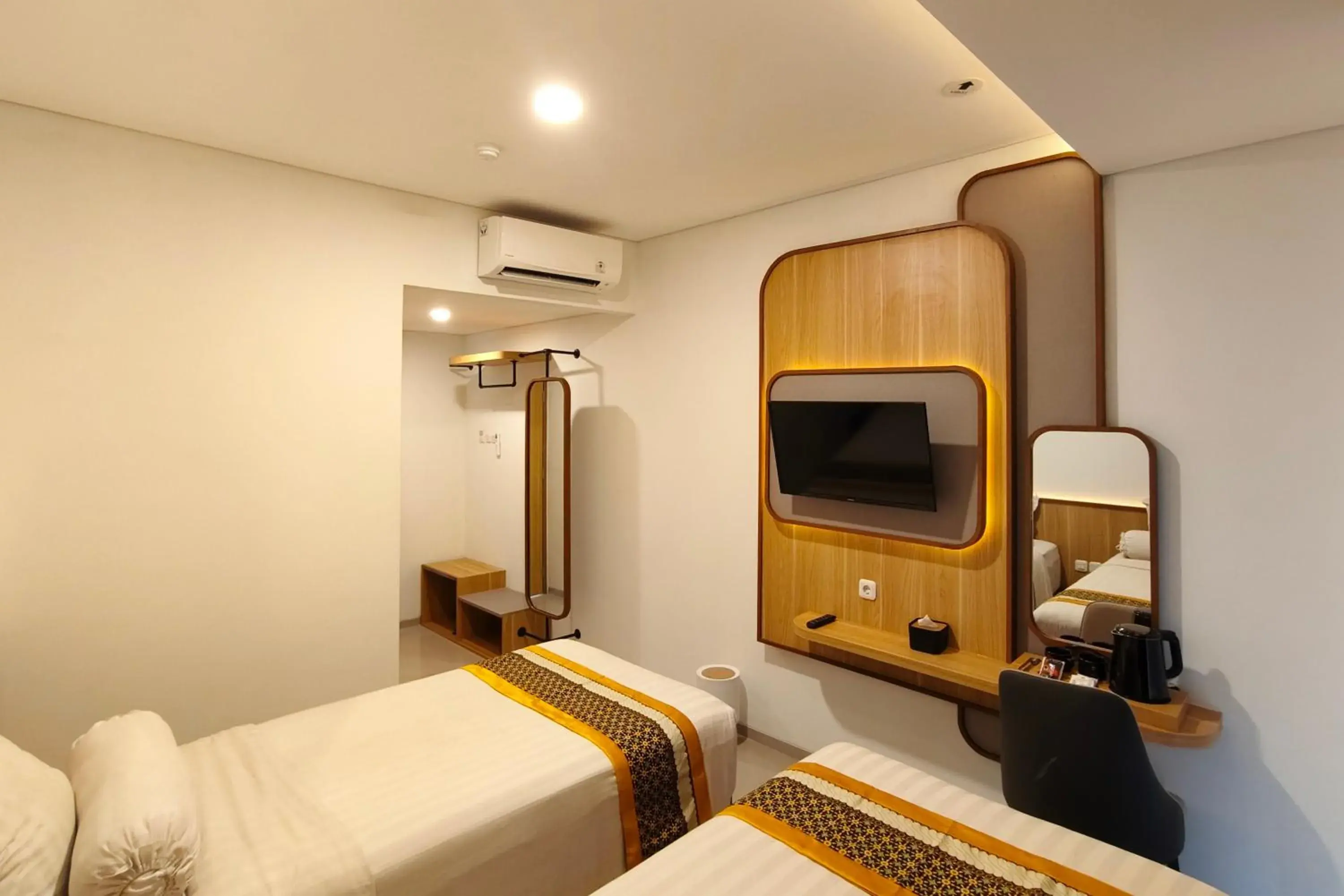 Bedroom in Front One The Andia Boyolali Bedroom in Front One The Andia Boyolali