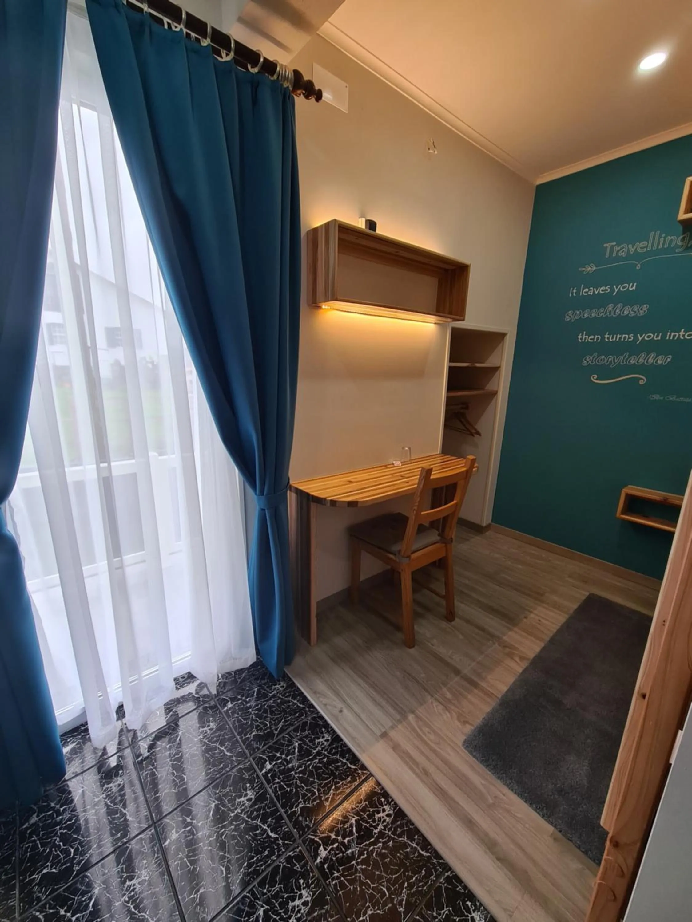 Bedroom in Calma do Mar