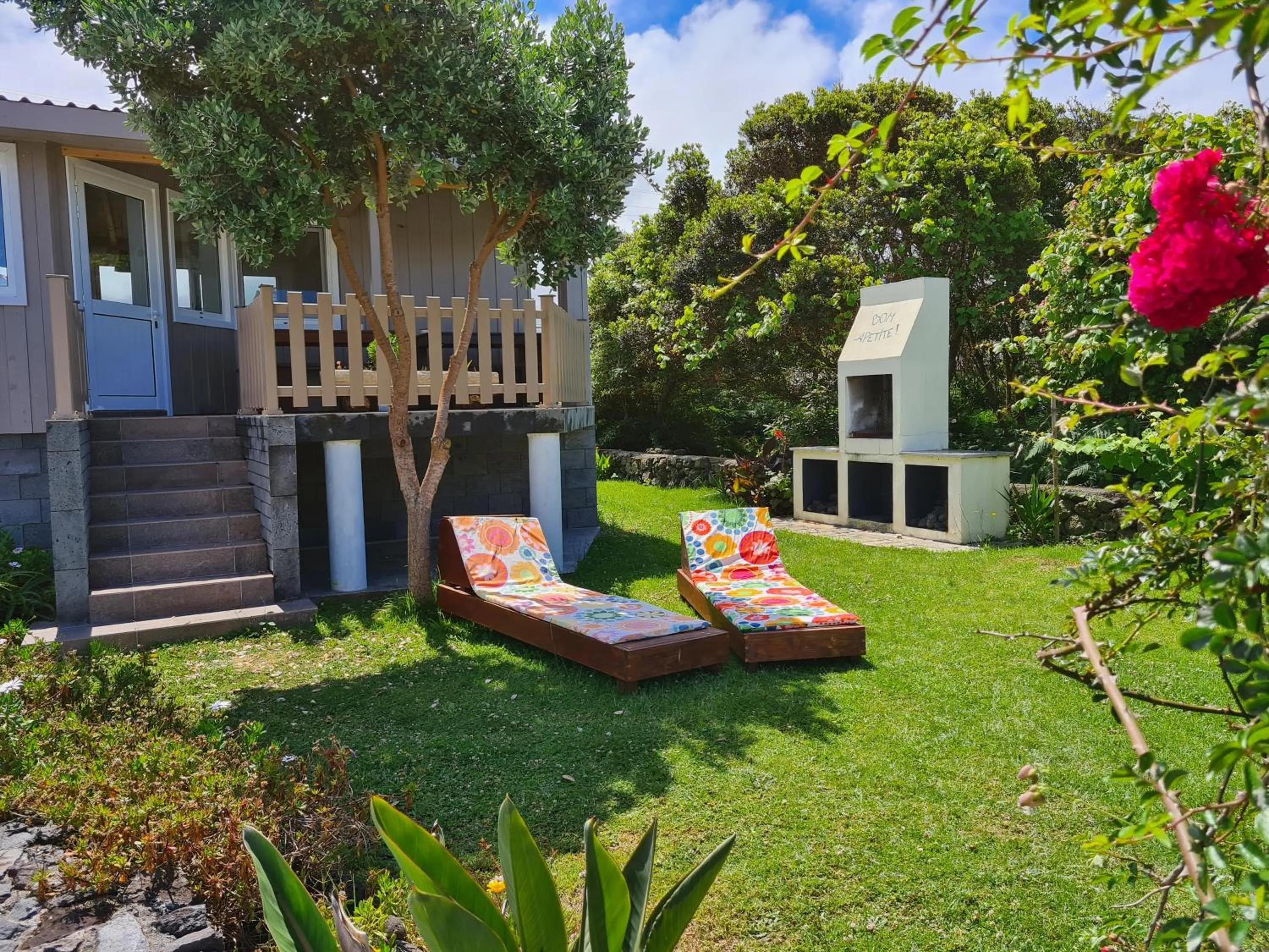 BBQ facilities in Calma do Mar