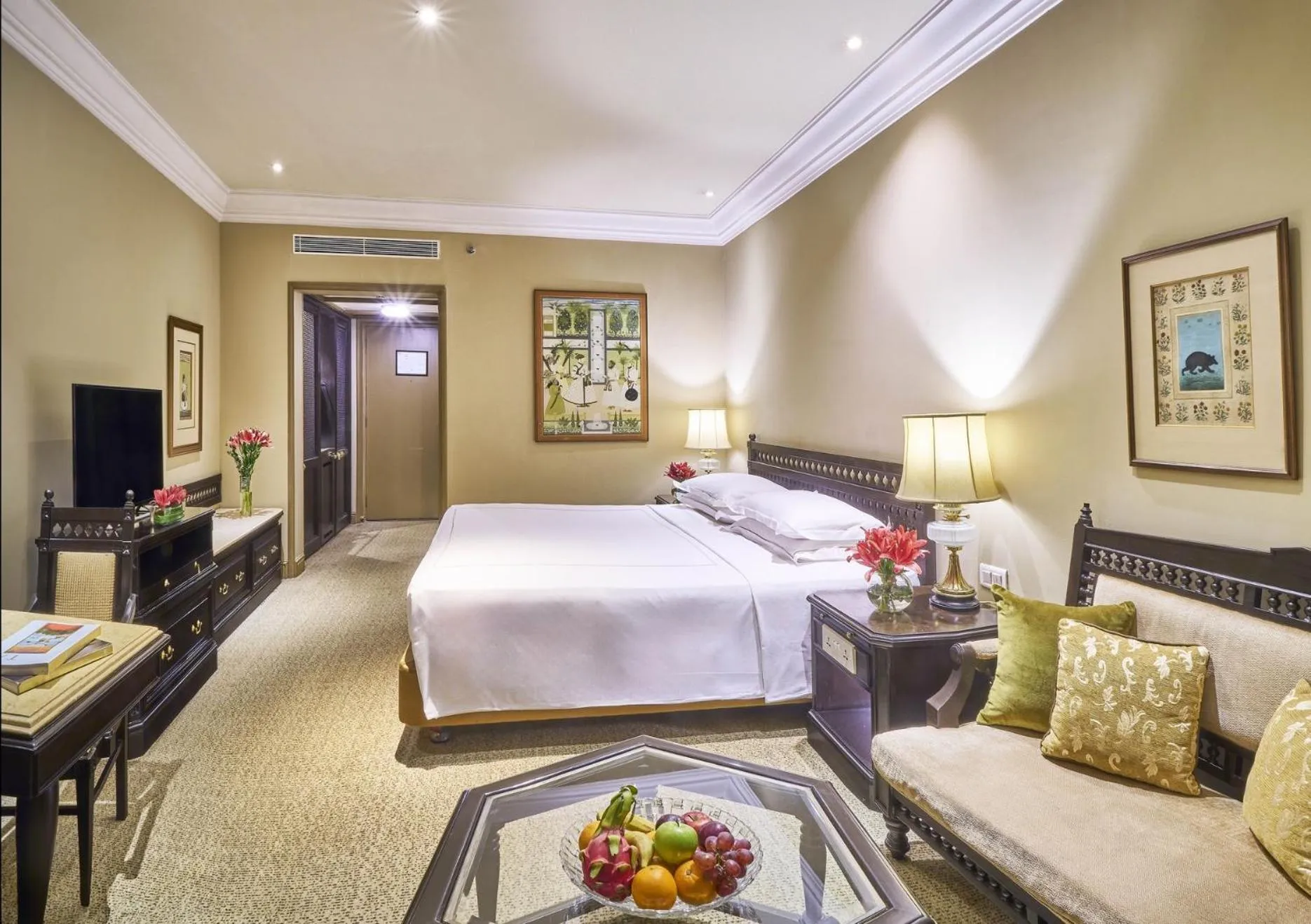 Bedroom, Bed in Taj Bengal