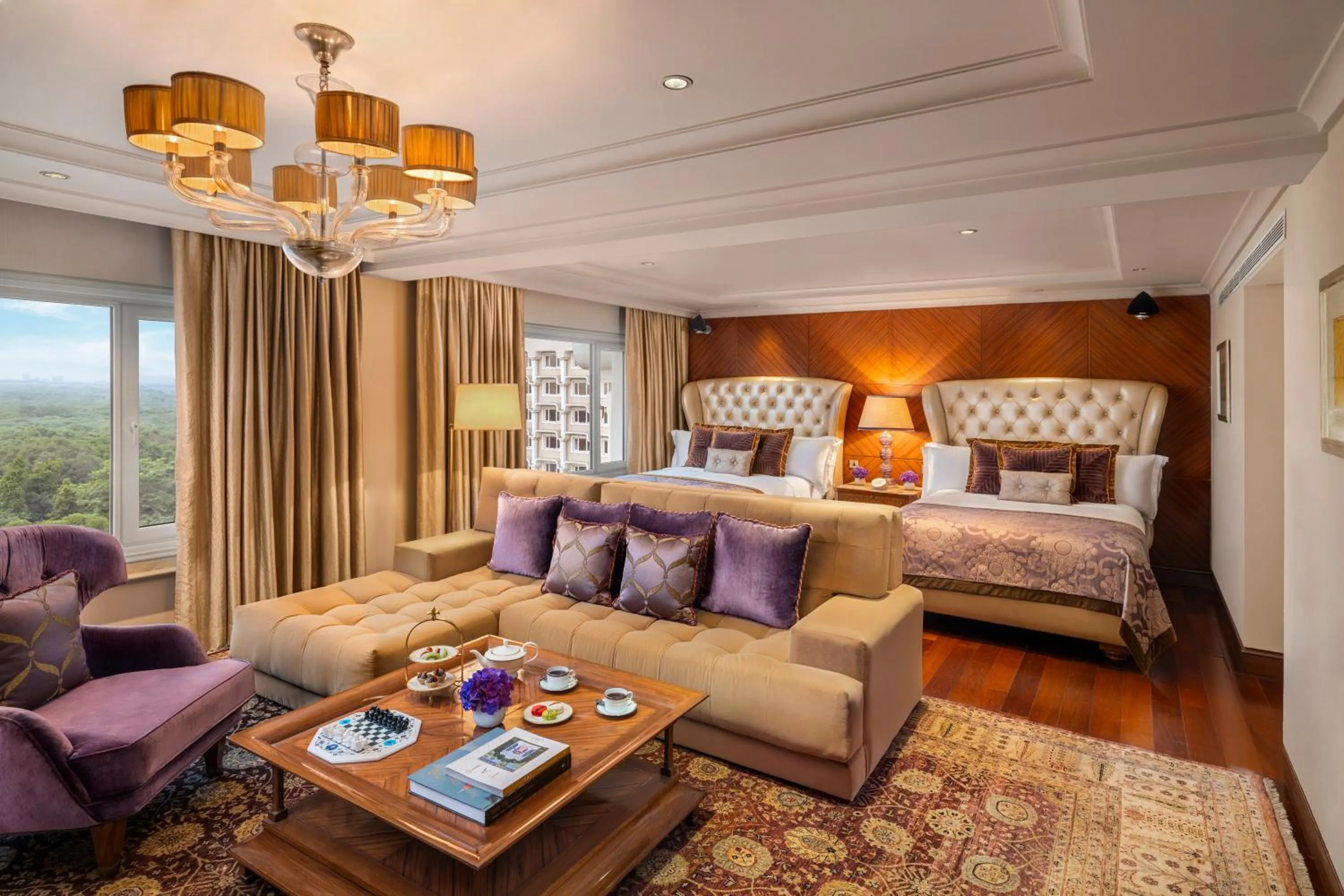 Bed in Taj Palace, New Delhi