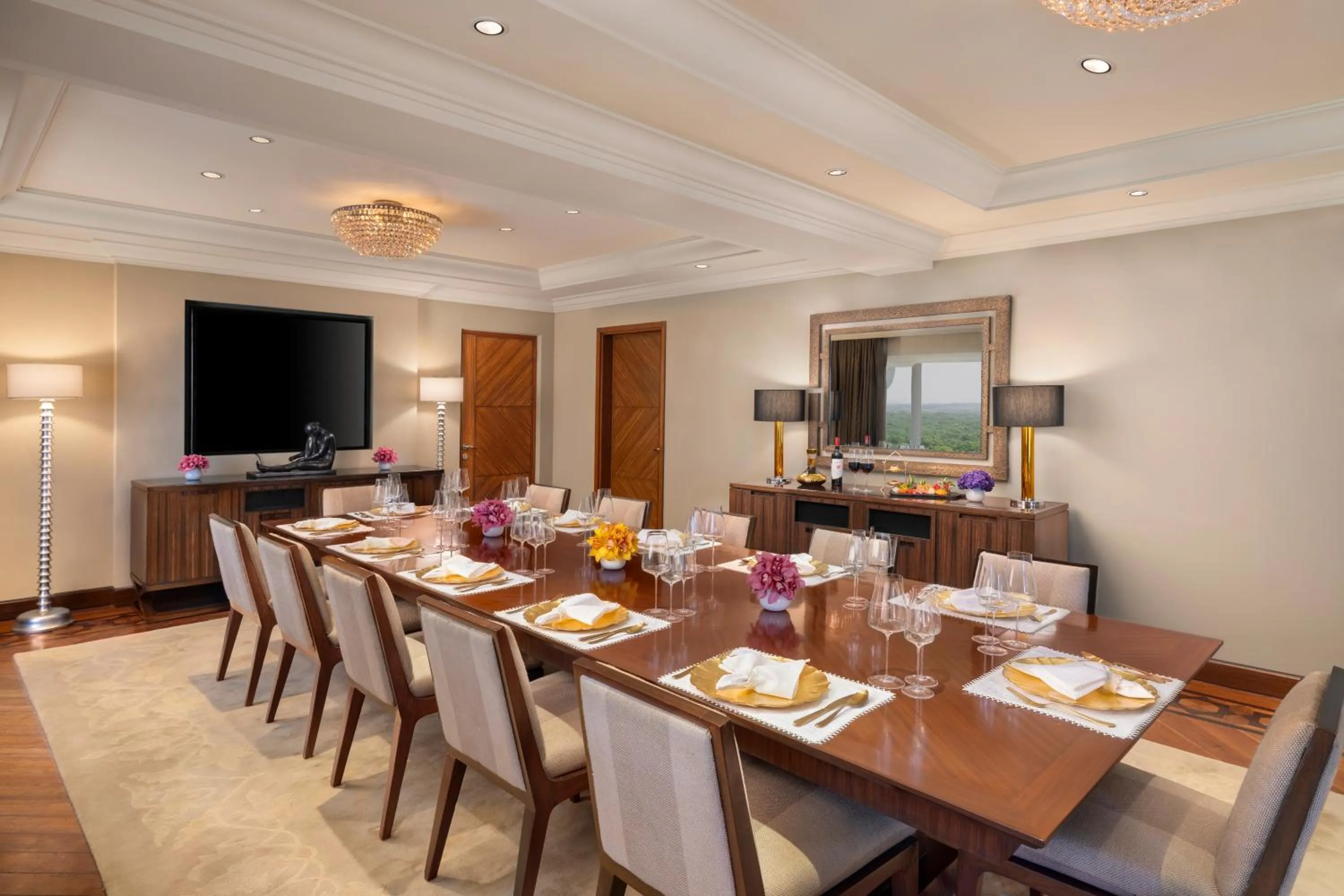 TV and multimedia in Taj Palace, New Delhi