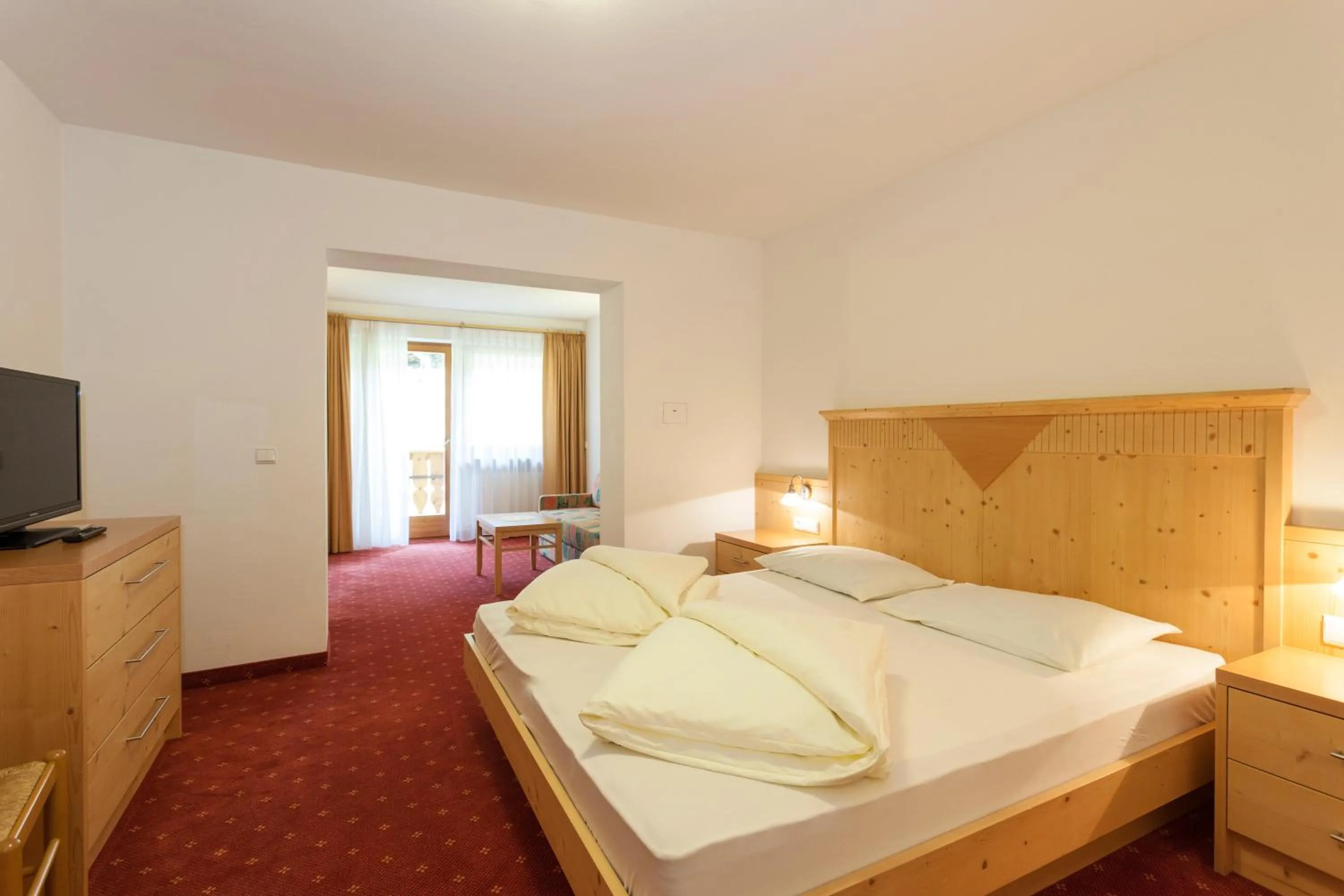 Bed in Alpenspitz Appartements - Garni - B&B