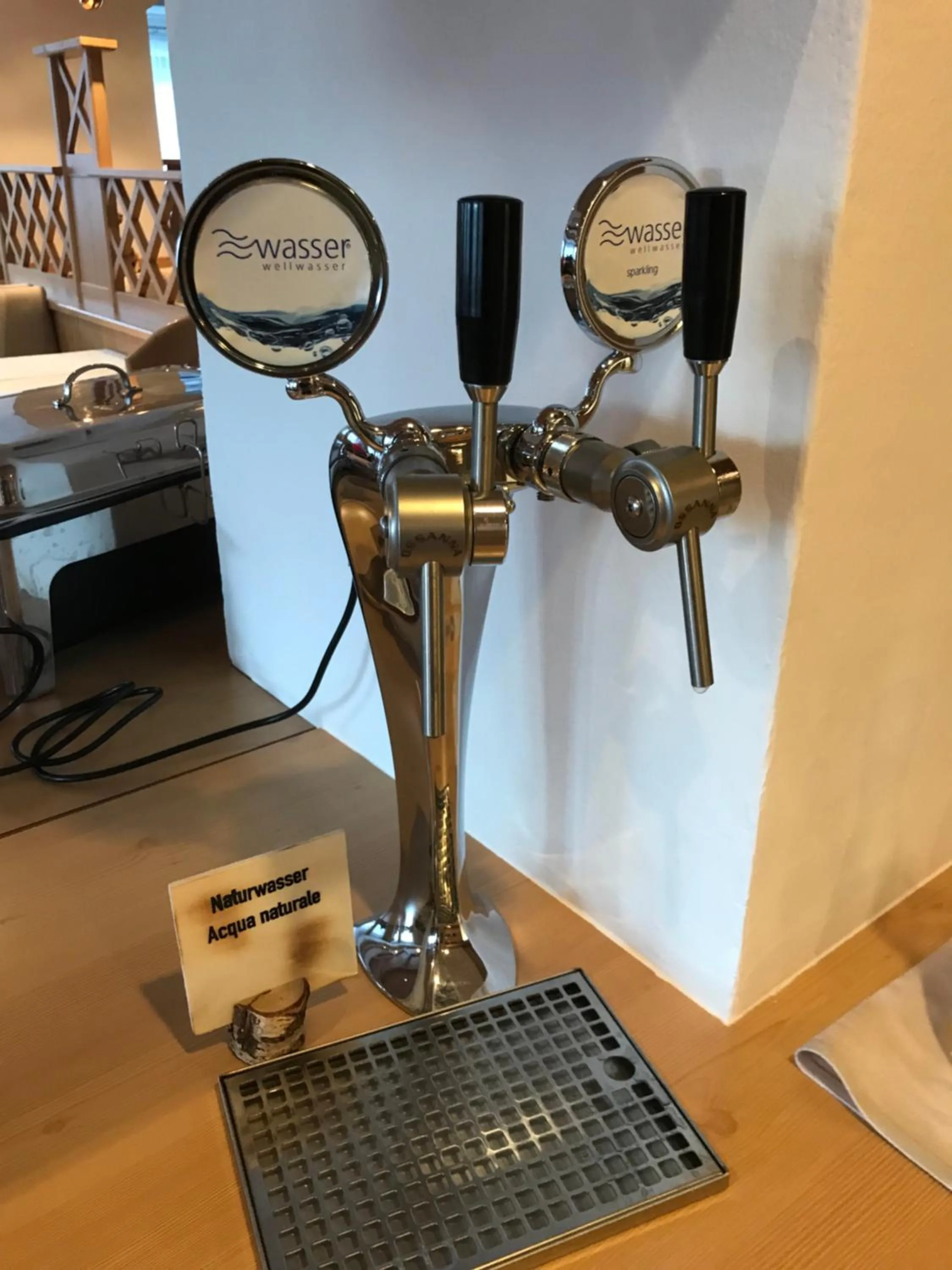 Breakfast in Alpenspitz Appartements - Garni - B&B