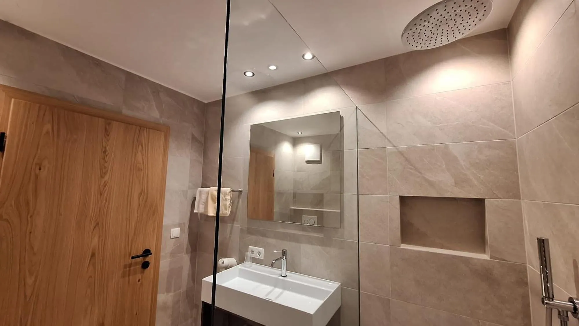 Alpenspitz Appartements - Garni - B&B