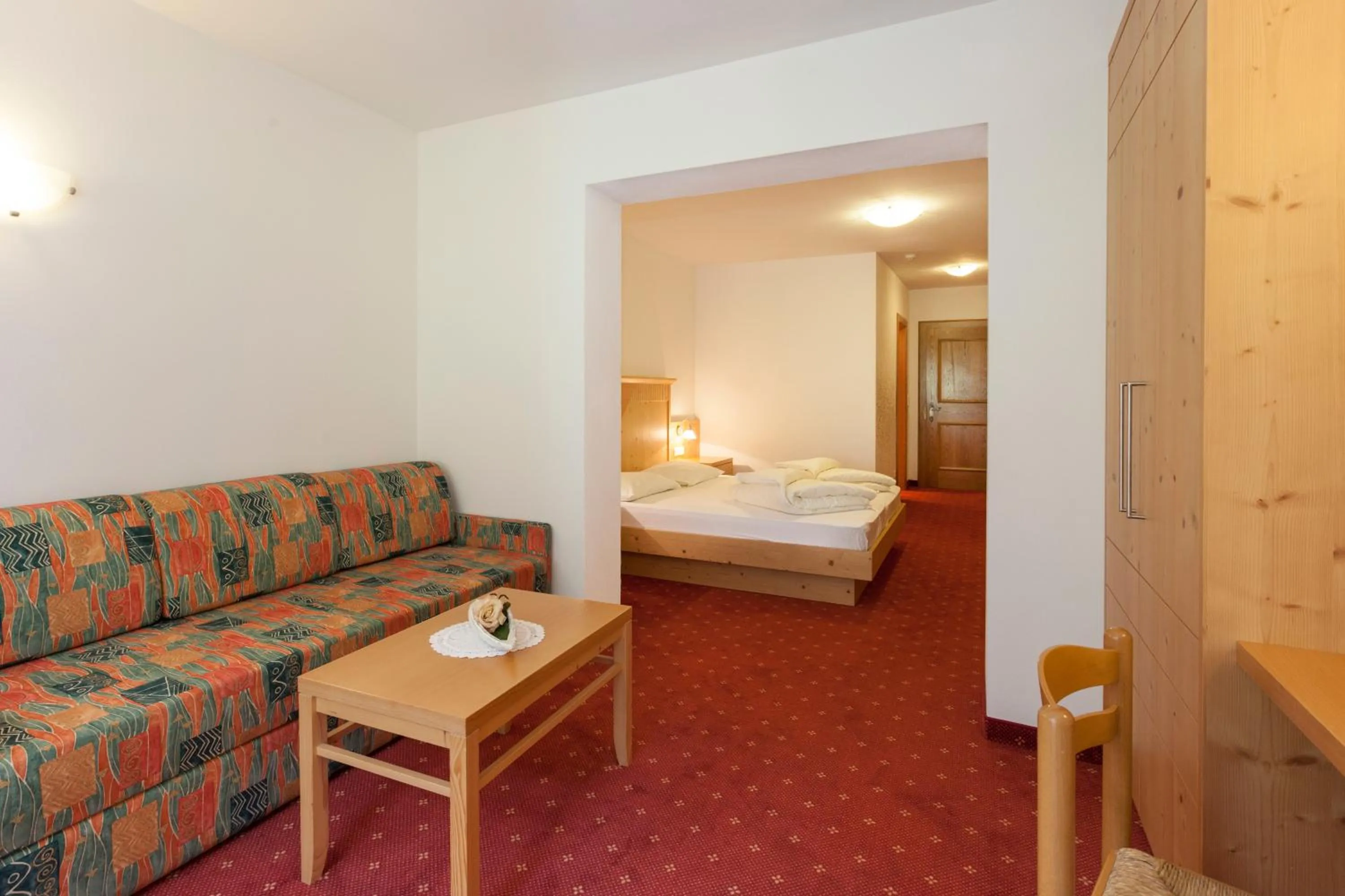 Bed in Alpenspitz Appartements - Garni - B&B