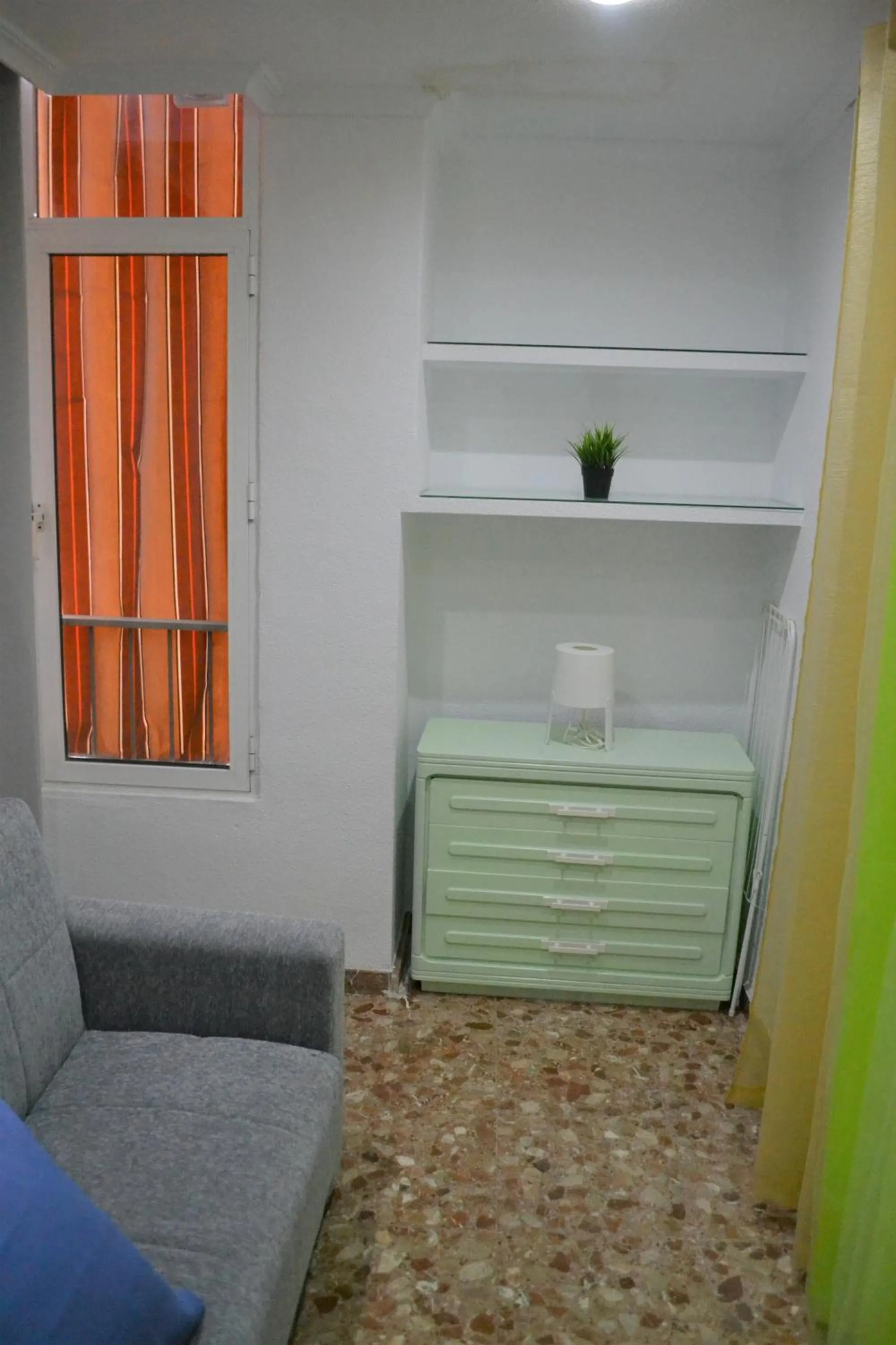 Living room in Superb 1 Bedroom with Gallery CB7EV