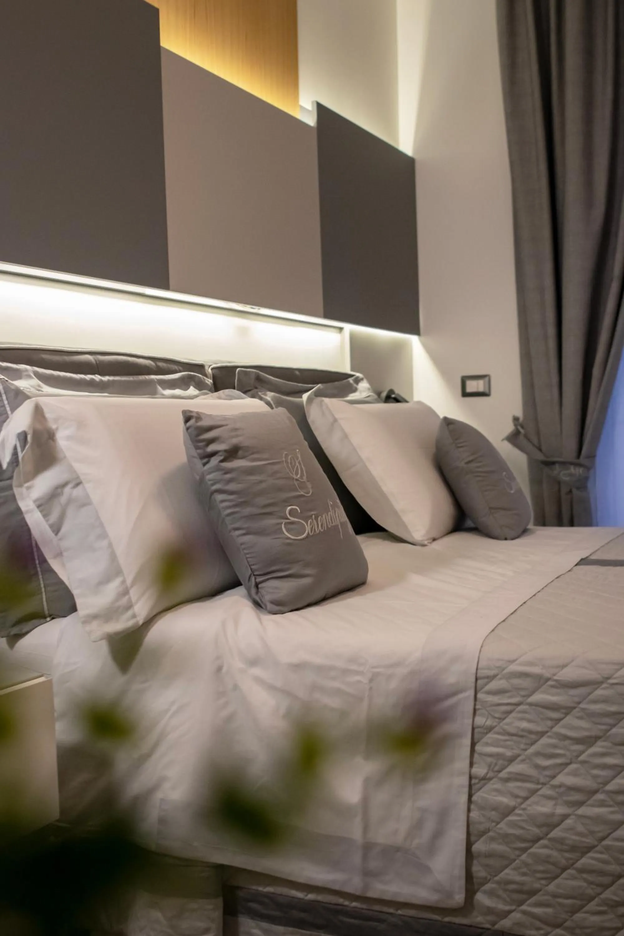 Photo of the whole room in Serendipity B&B