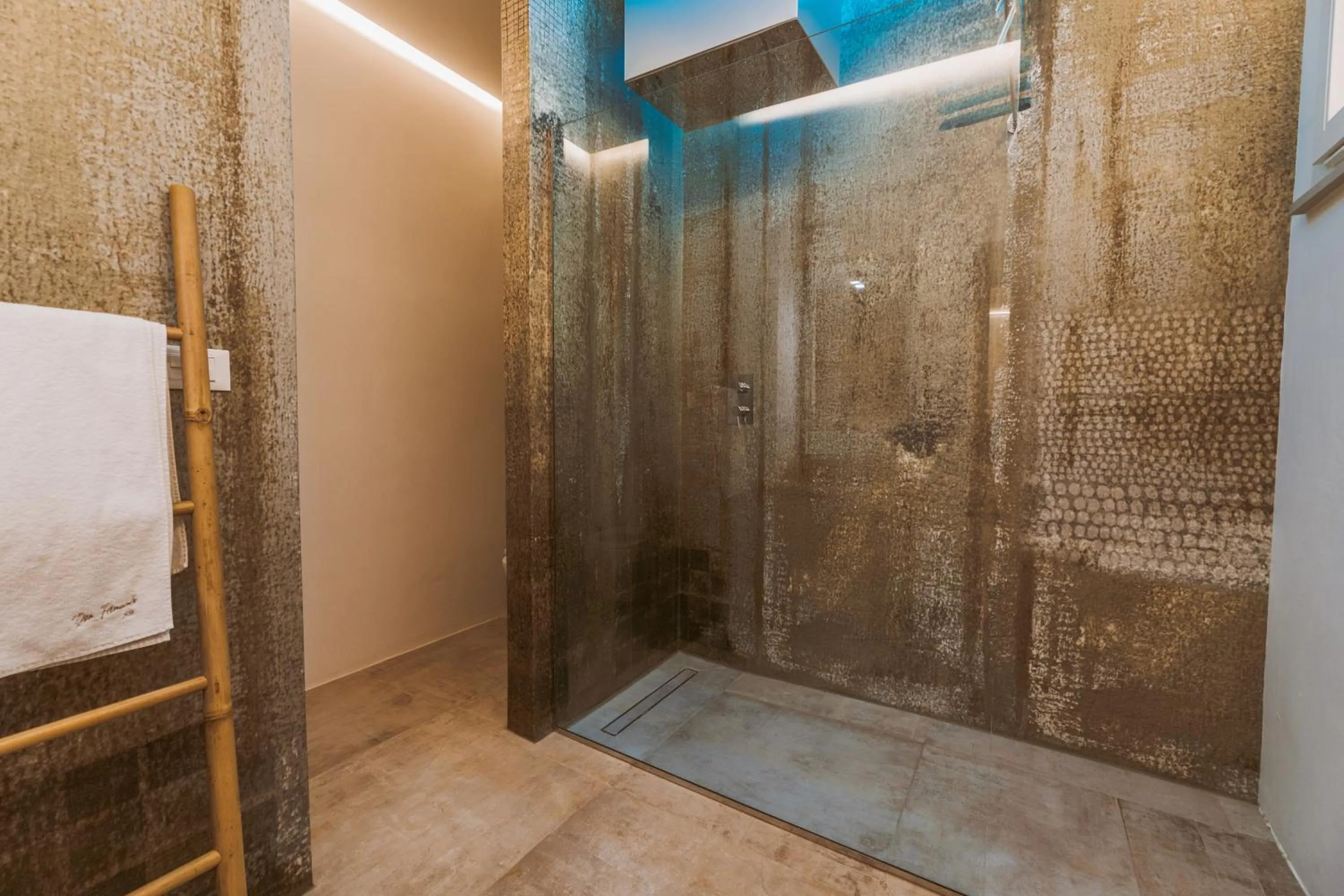 Bathroom in Don Fernando 1938