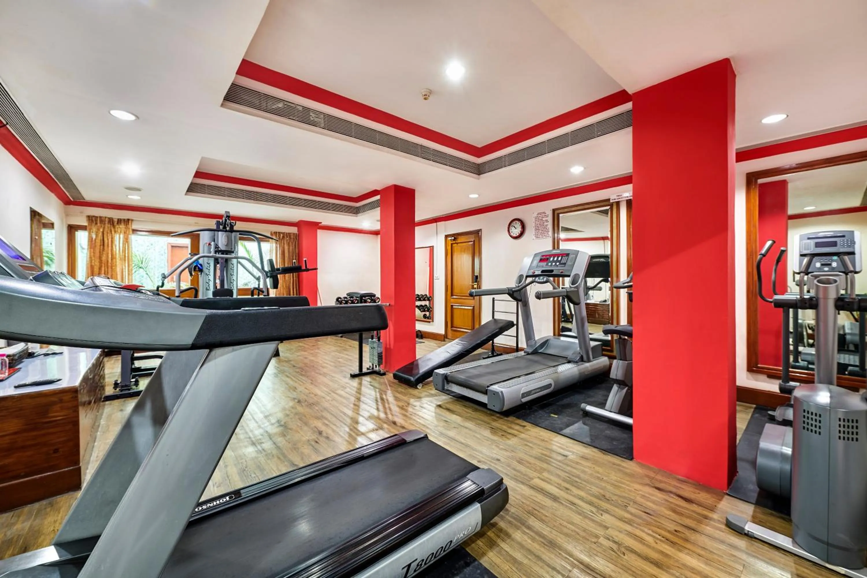 Fitness centre/facilities in The Ummed Ahmedabad Airport