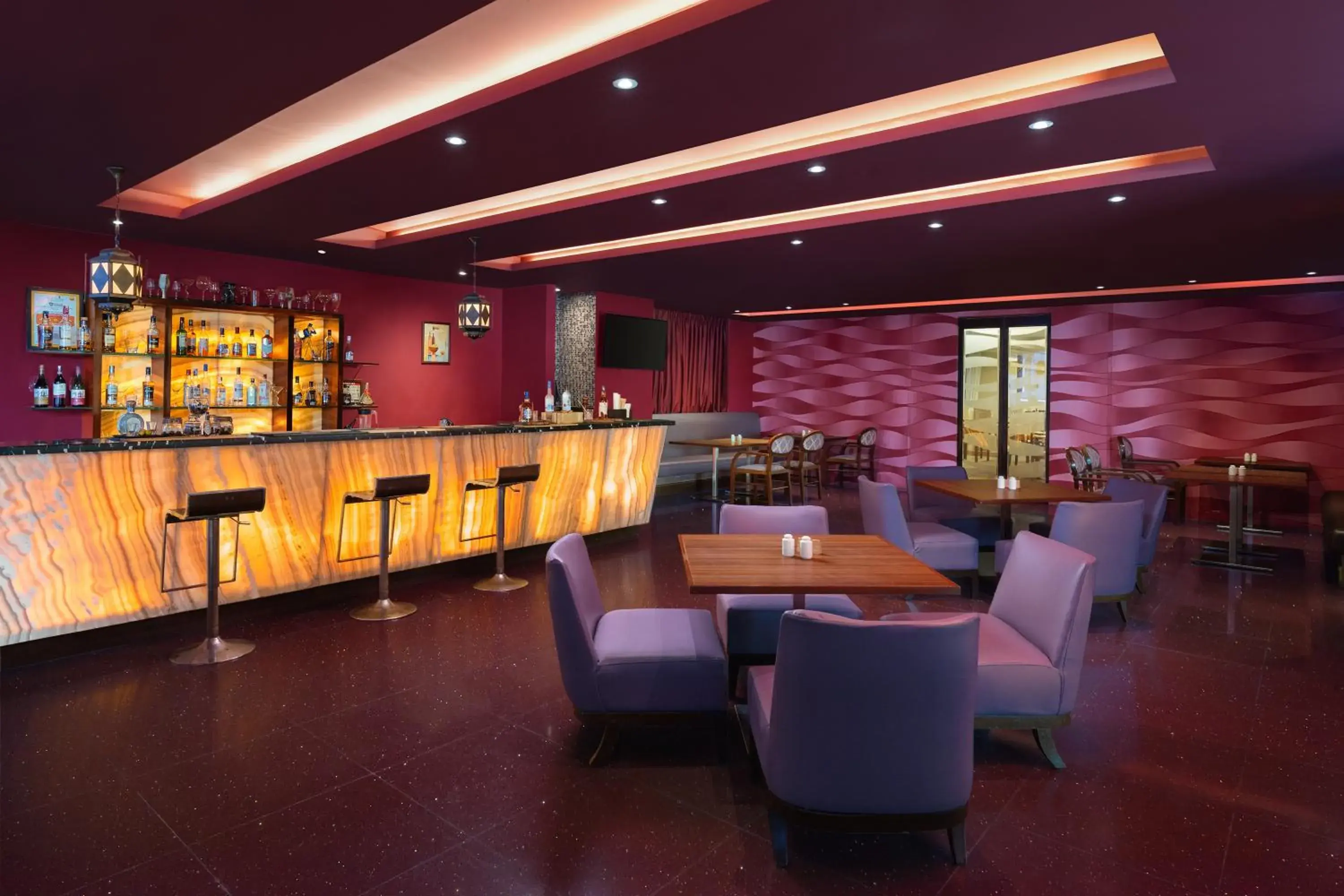 Lounge or bar in Vivanta Vijayawada, MG Road Lounge or bar in Vivanta Vijayawada, MG Road