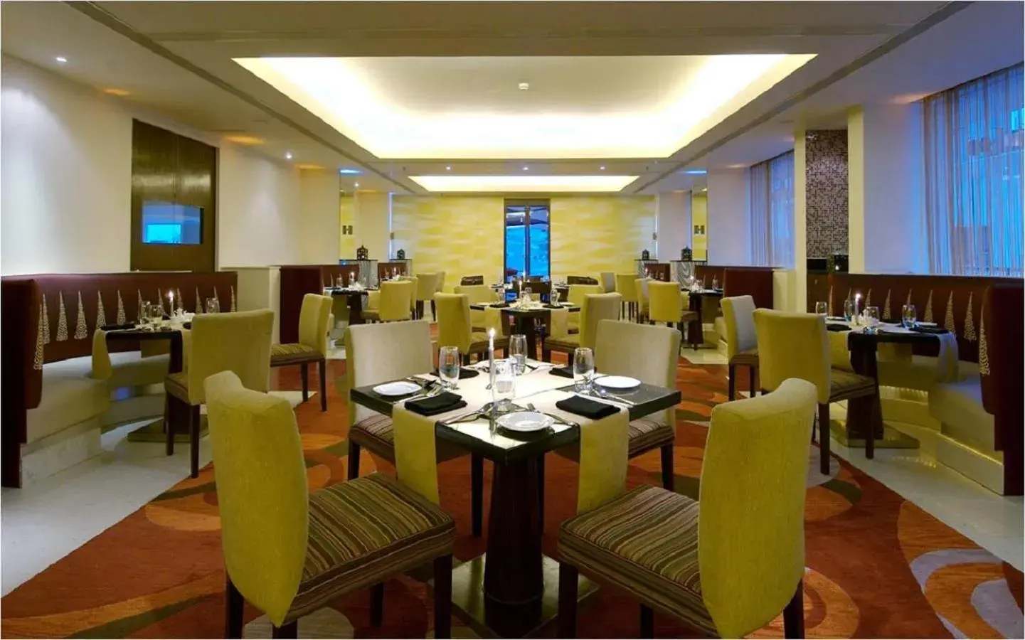 Restaurant/places to eat in Vivanta Vijayawada, MG Road Restaurant/places to eat in Vivanta Vijayawada, MG Road