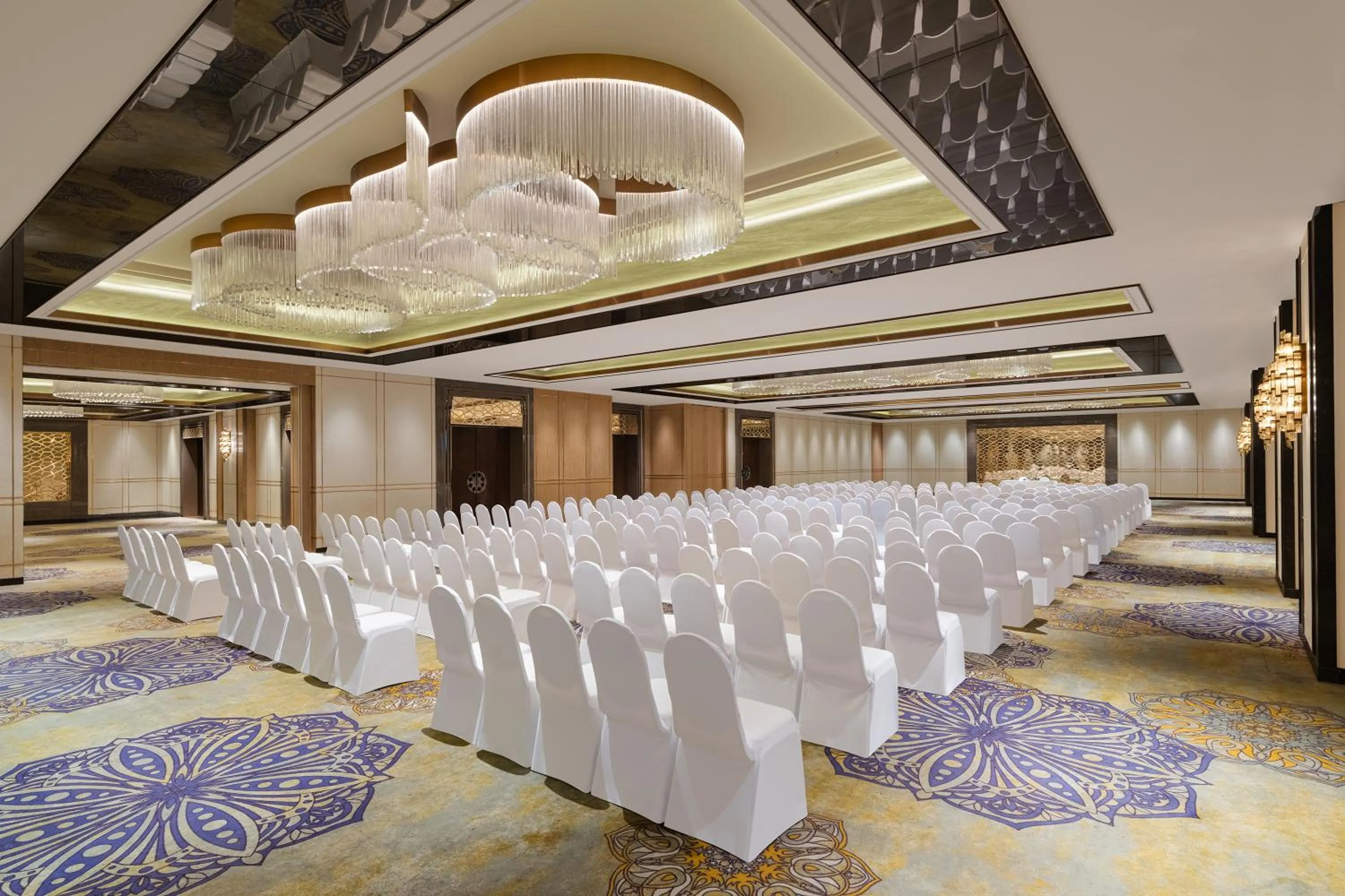 Banquet/Function facilities in Vivanta Vijayawada, MG Road
