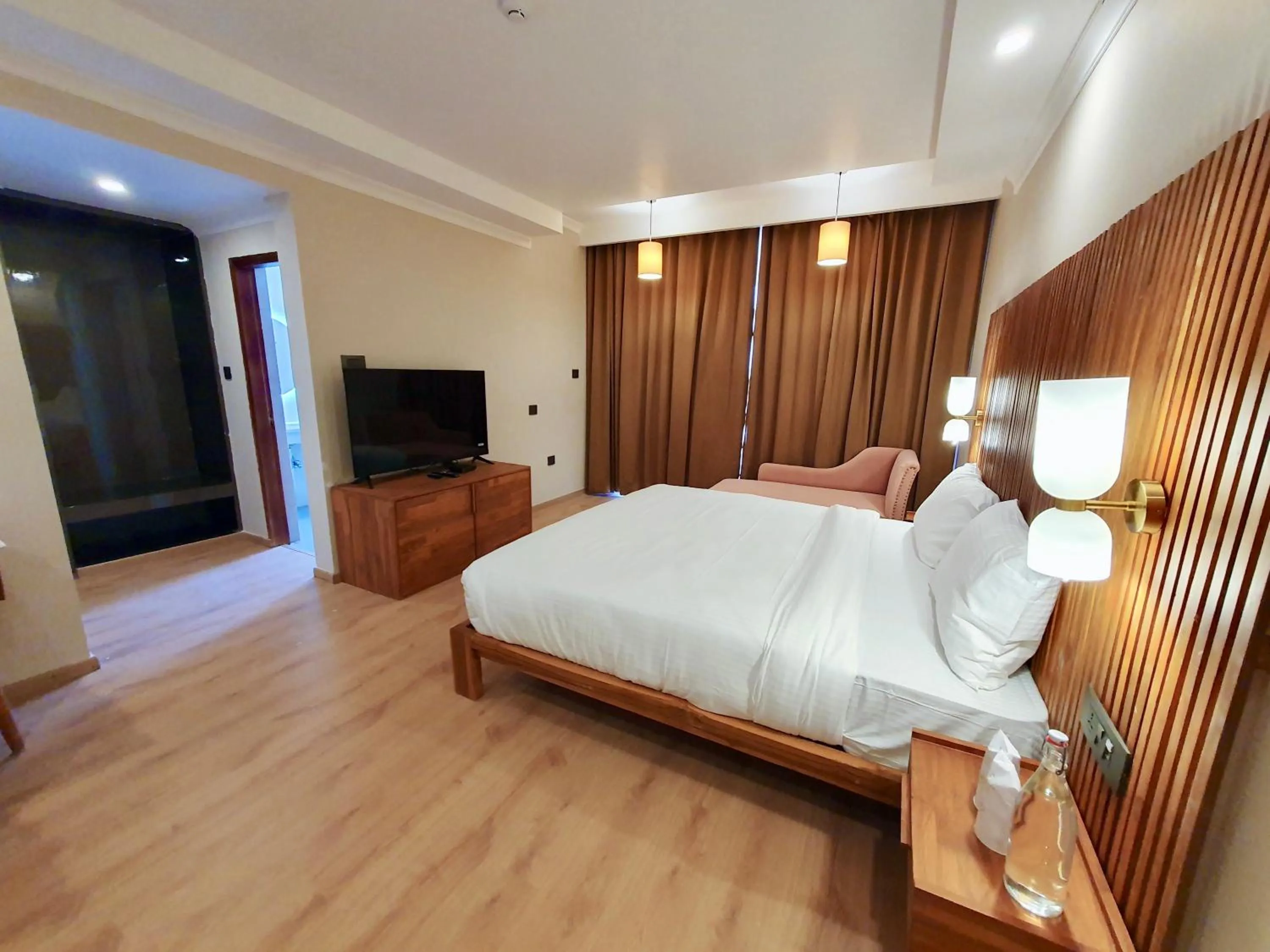 Bed in Hotel Amanthi Ladakh