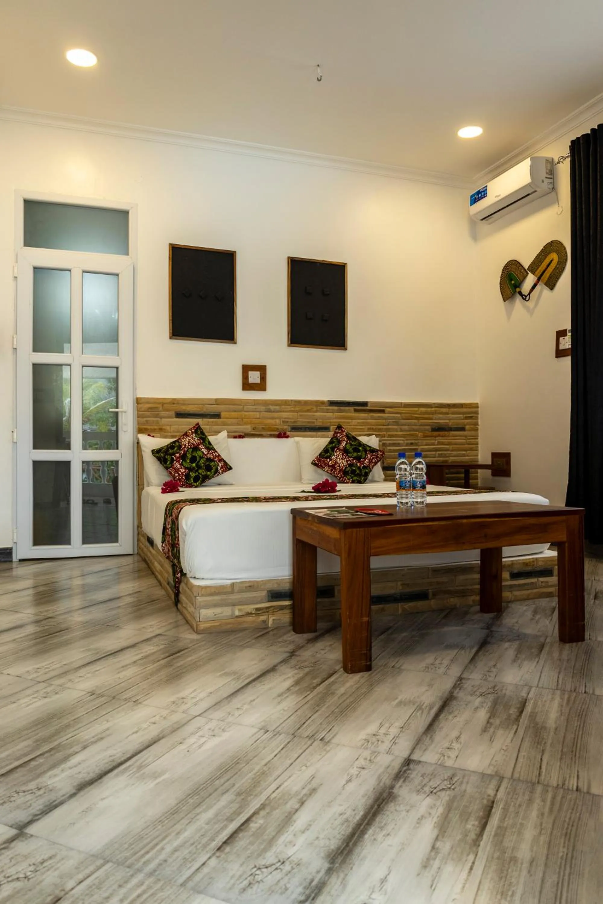 Mem Luxury Apartments and Hotel