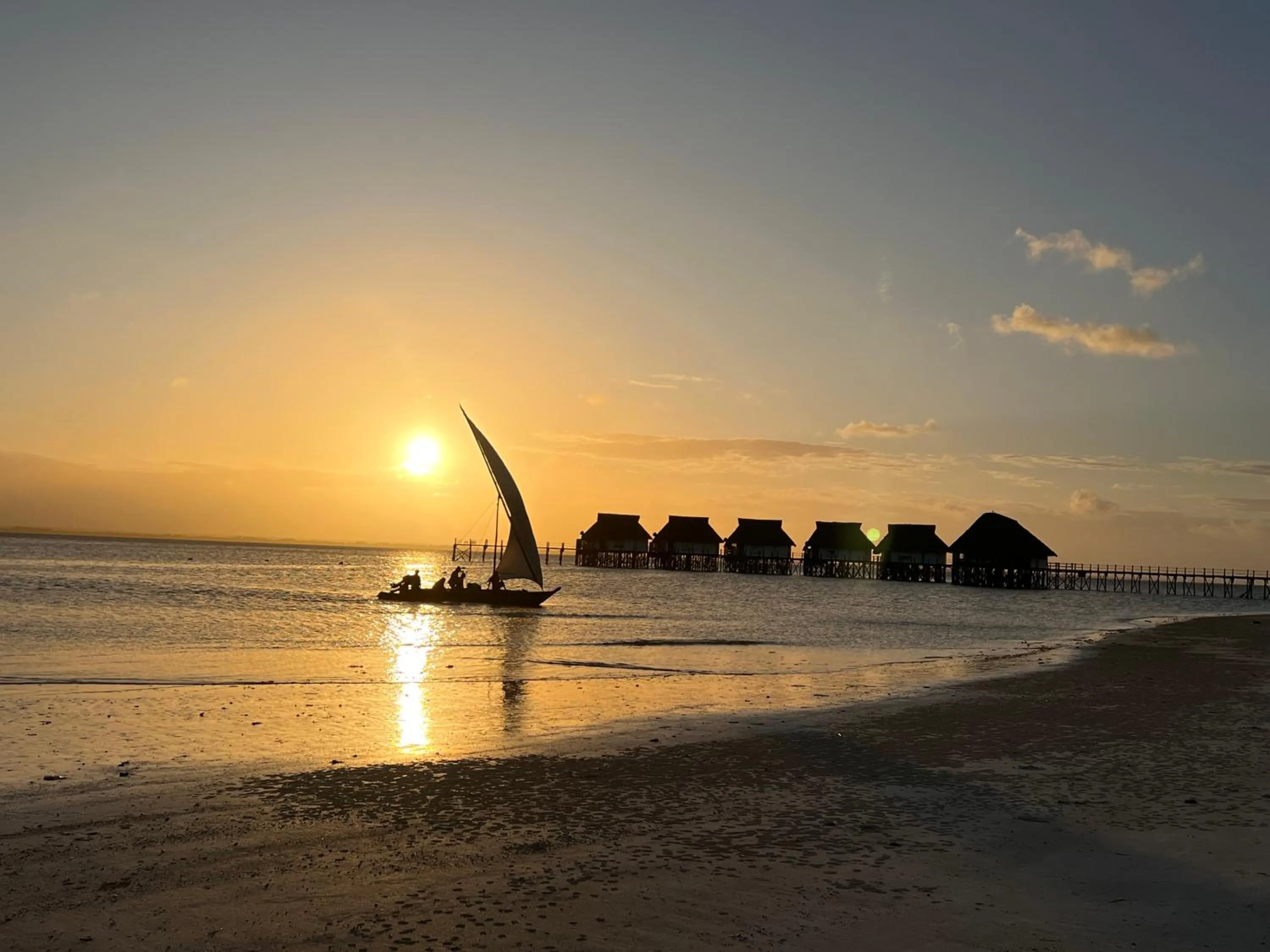 Mem Luxury Apartments and Hotel