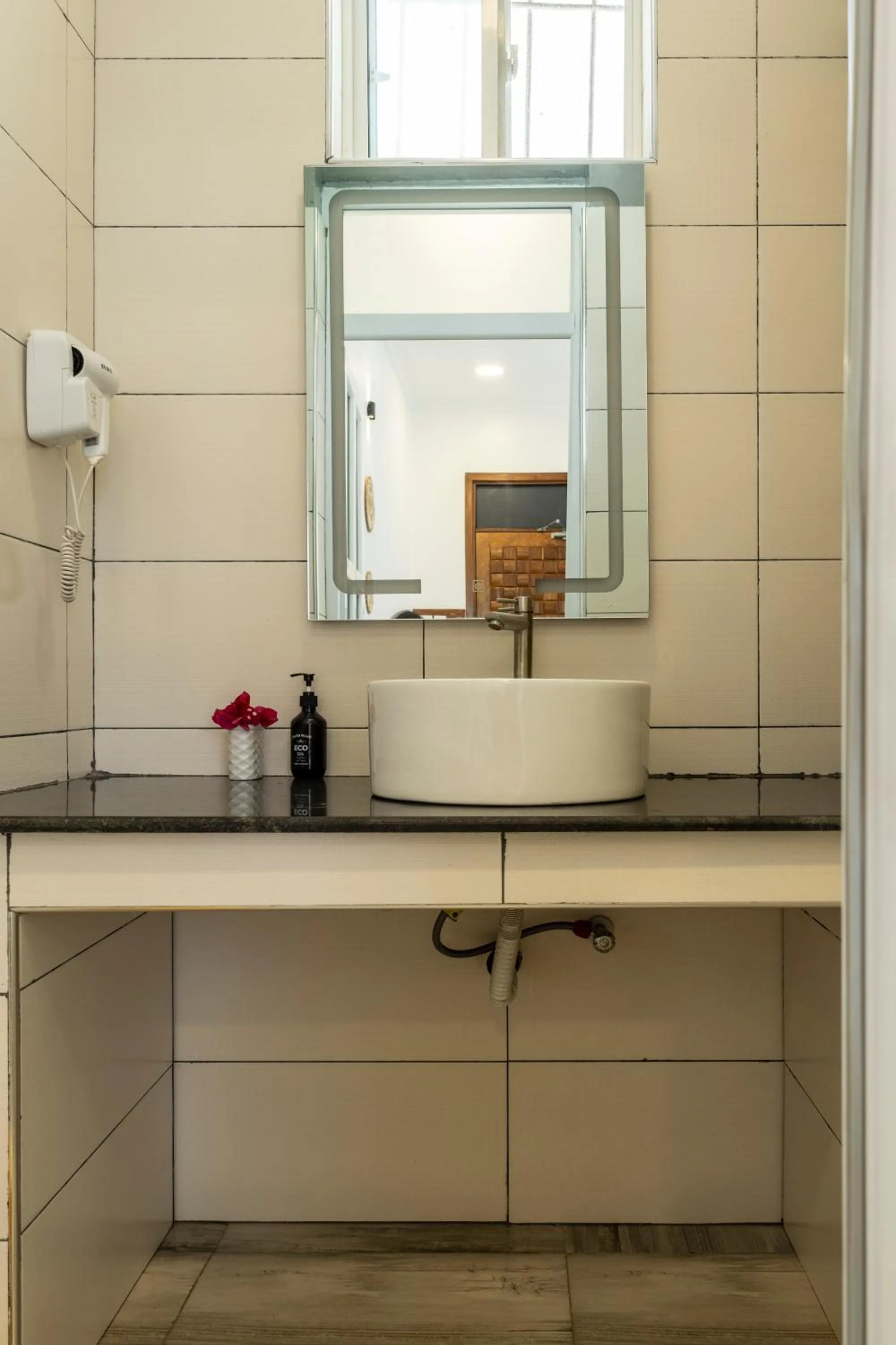 Mem Luxury Apartments and Hotel