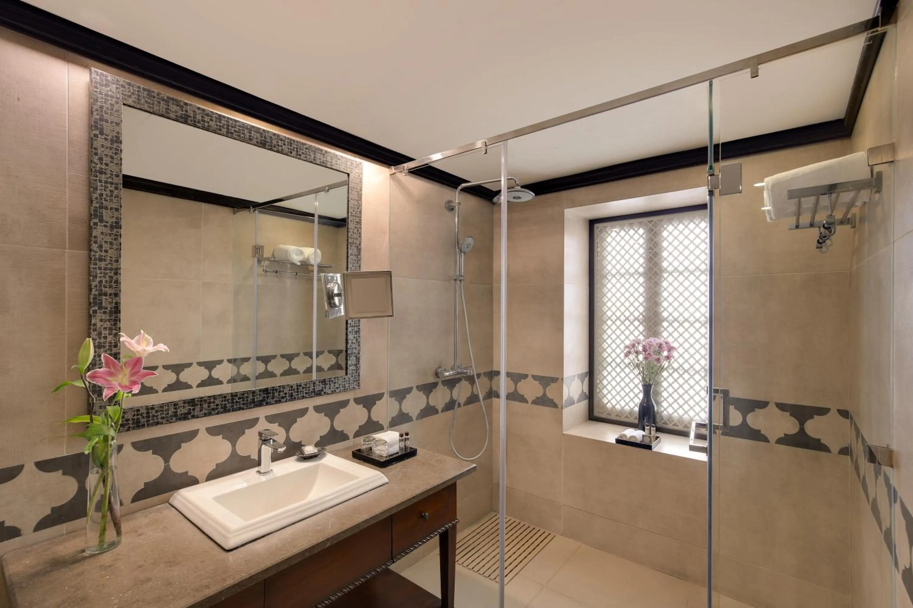 Ambassador, New Delhi - IHCL SeleQtions