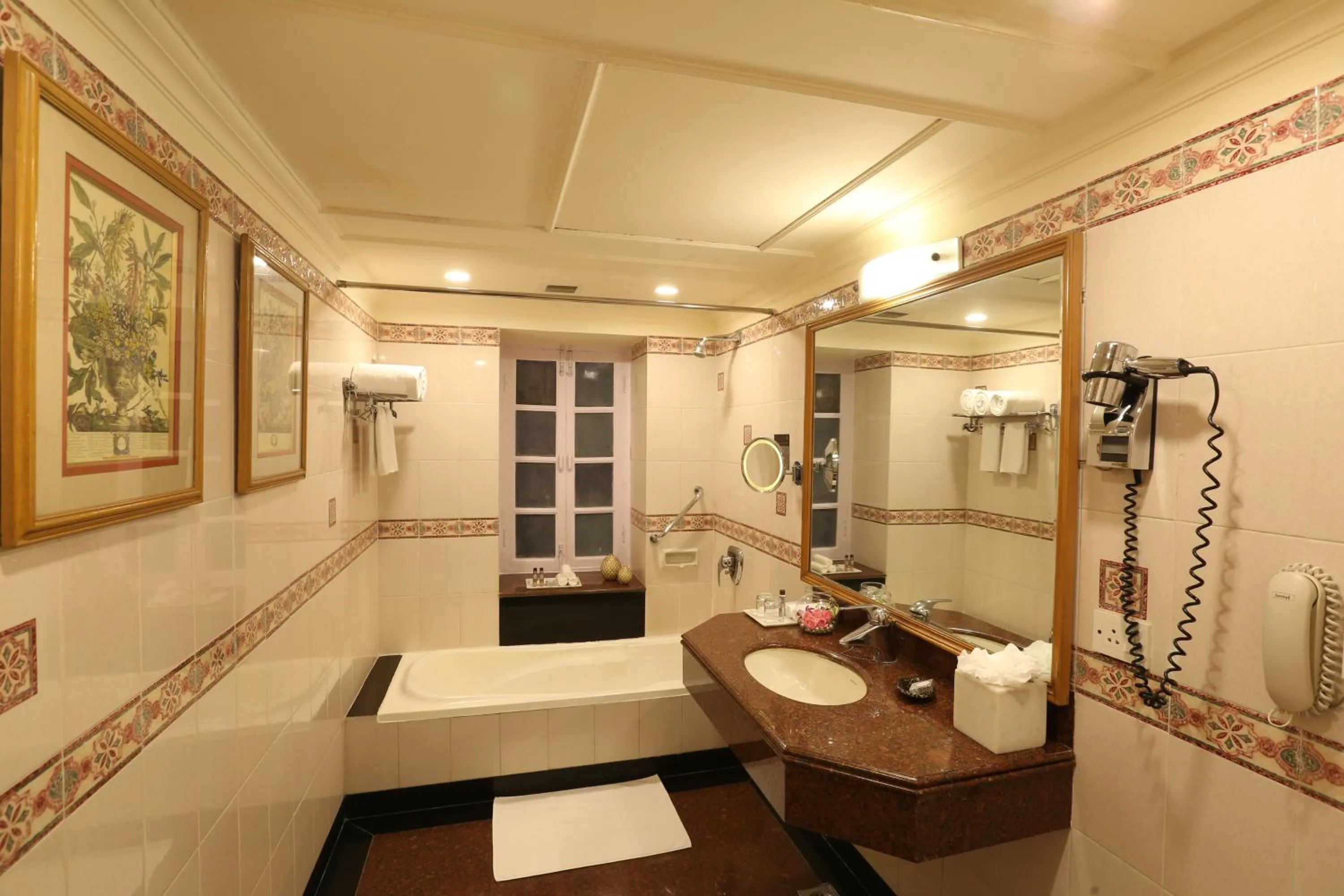 Bathroom in Ambassador, New Delhi - IHCL SeleQtions