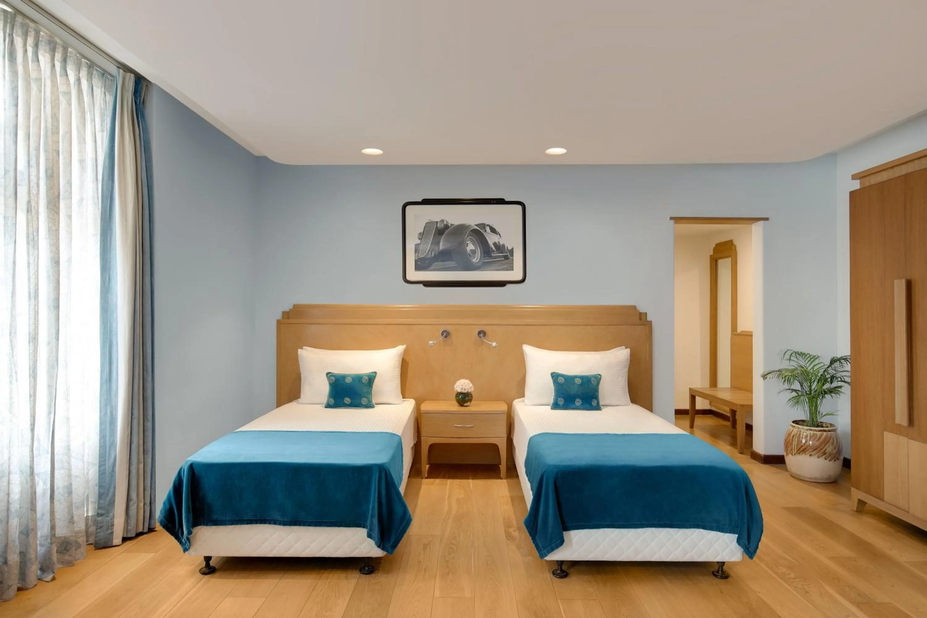 Bed in Ambassador, New Delhi - IHCL SeleQtions