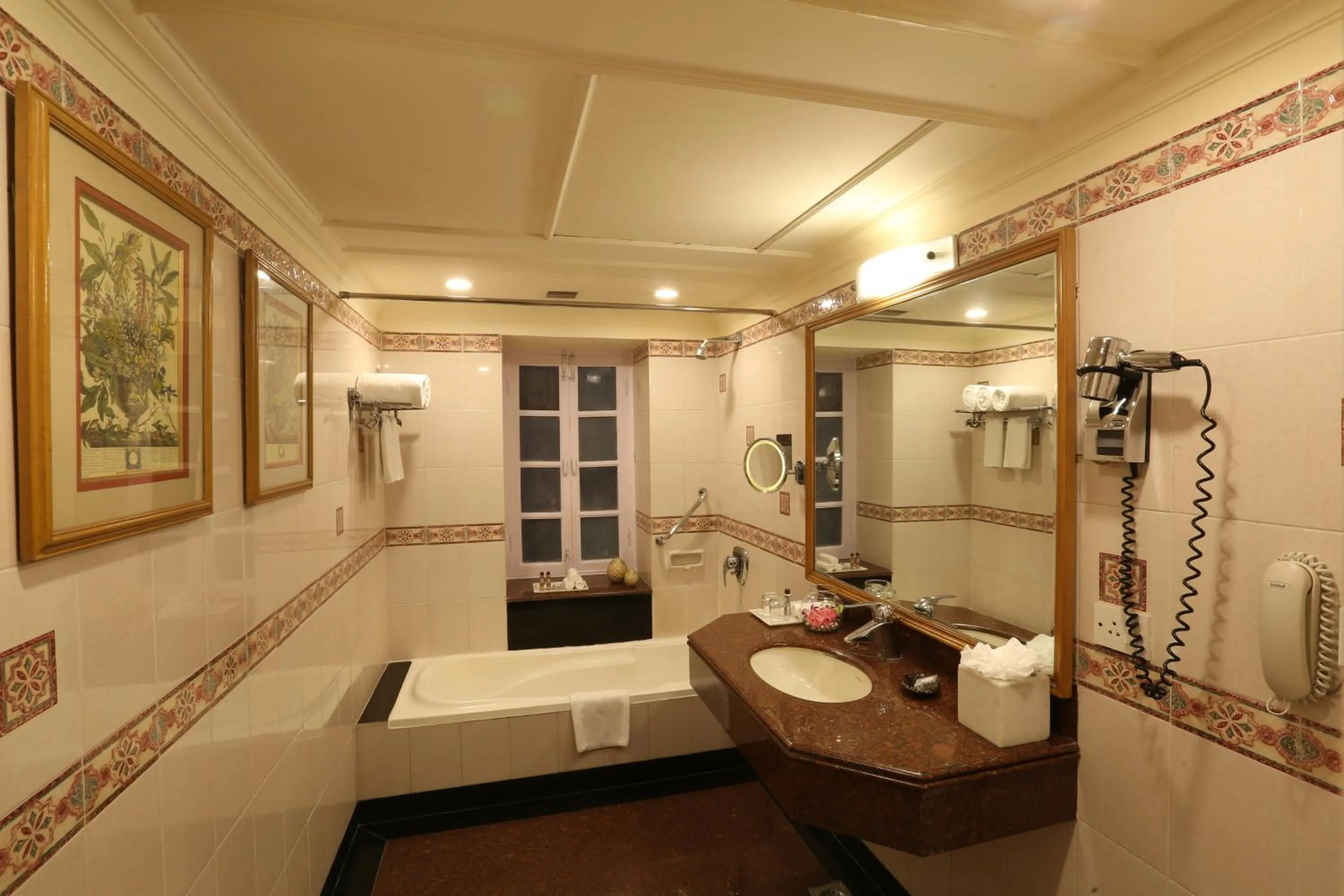 Bathroom in Ambassador, New Delhi - IHCL SeleQtions
