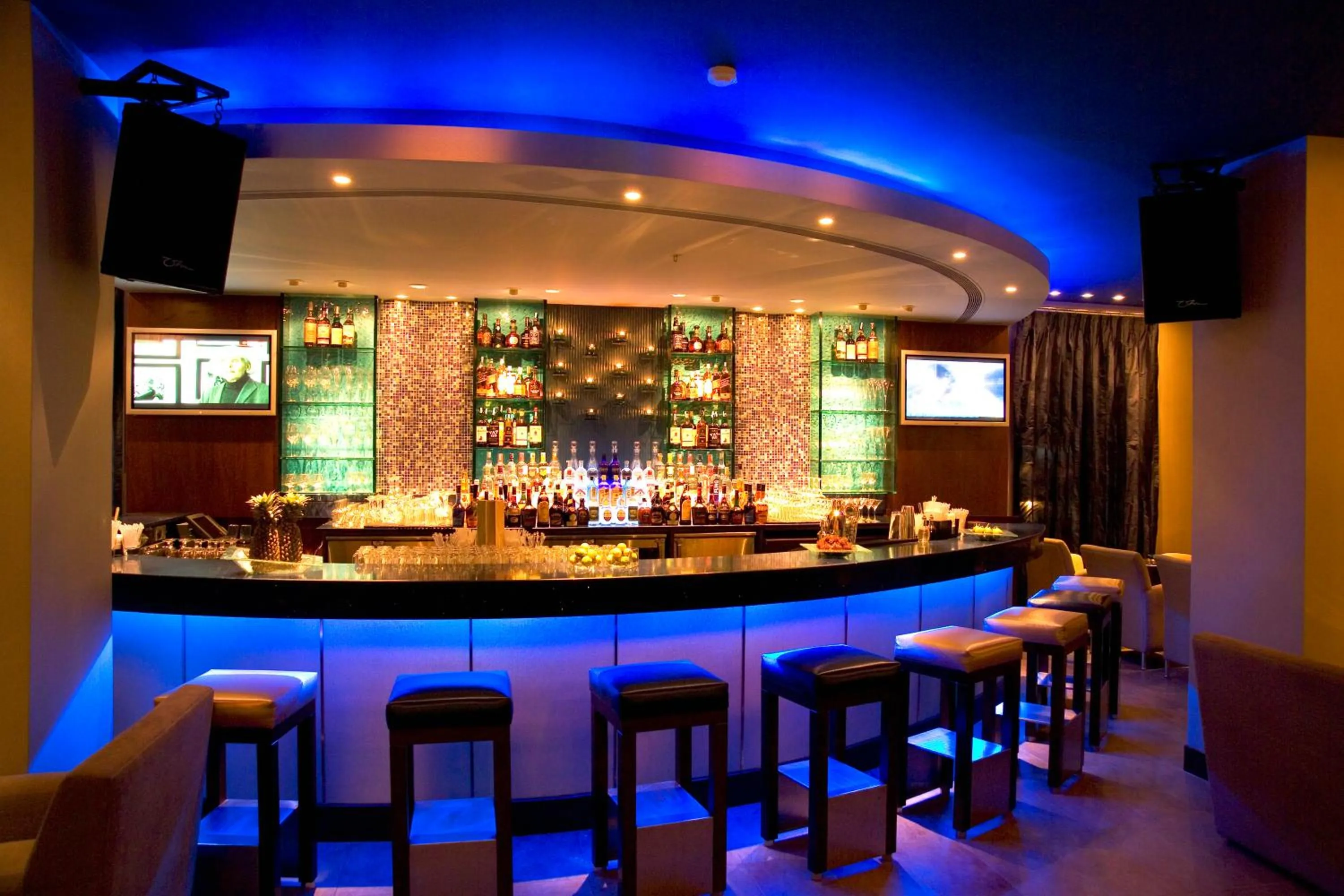 Lounge or bar in Taj MG Road Bengaluru