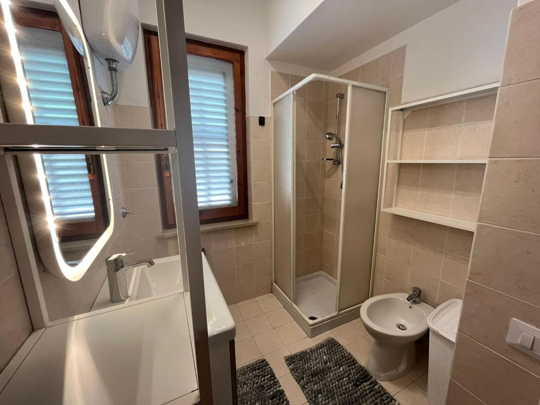 Shower in Villa Rosa
