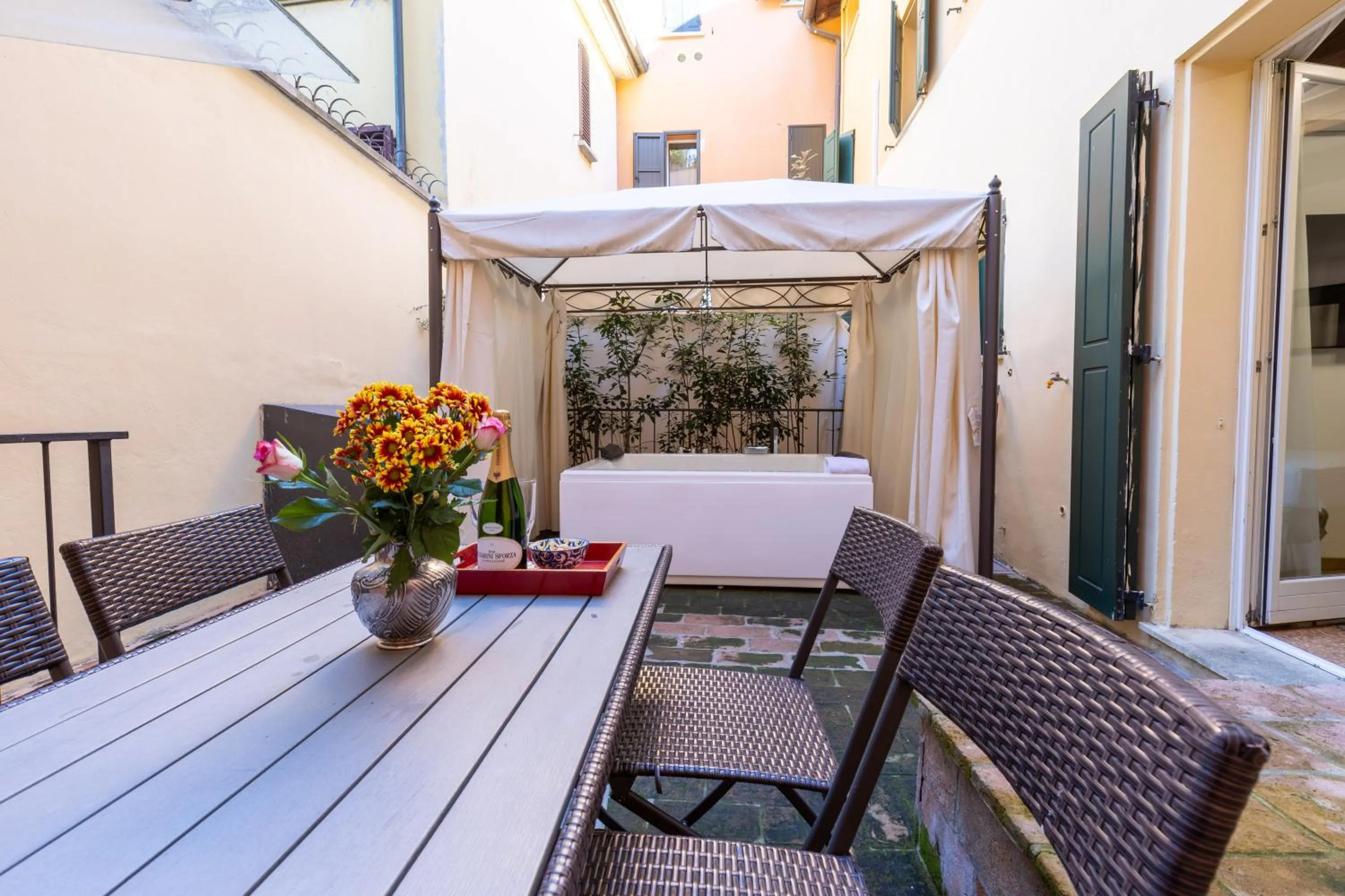 BolognaRoomscom - Frassinago Deluxe