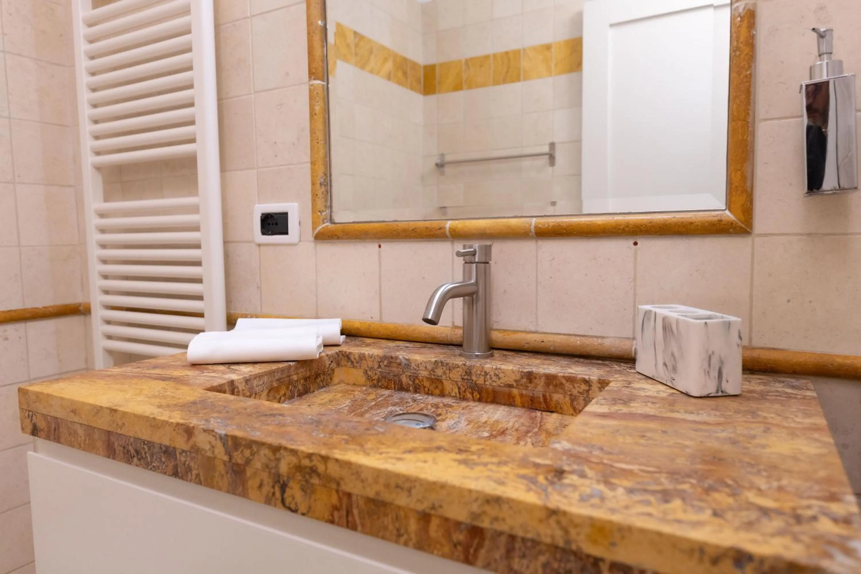 BolognaRoomscom - Frassinago Deluxe