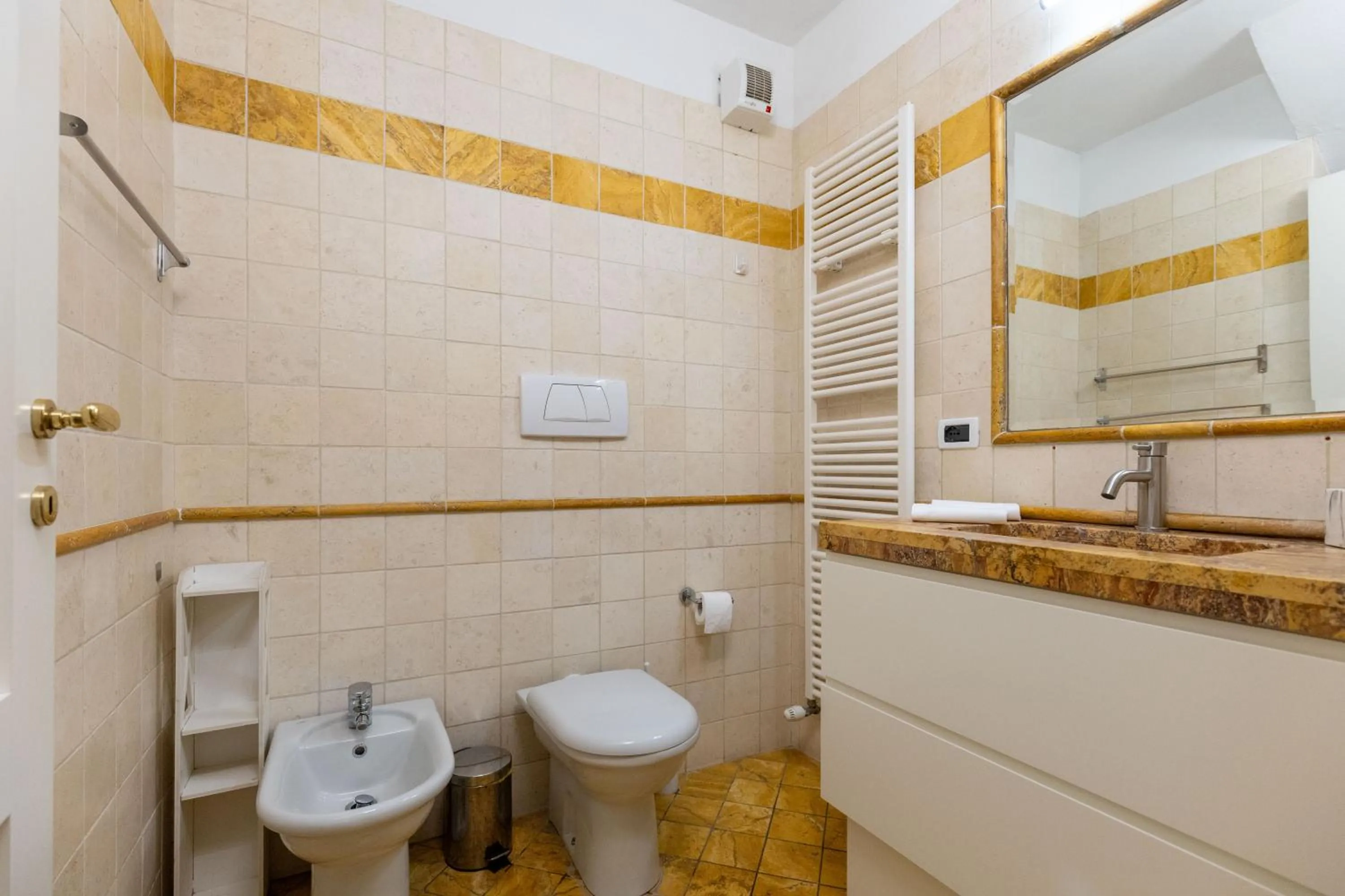 BolognaRoomscom - Frassinago Deluxe