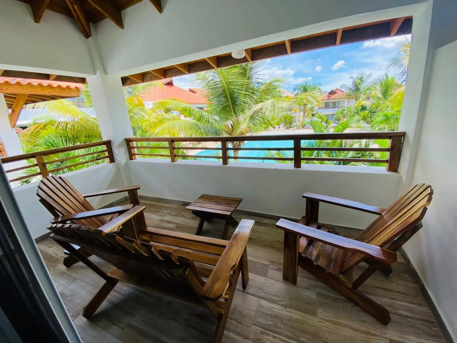 Apartment with Pool View  in Residencial Paraiso Bayahibe