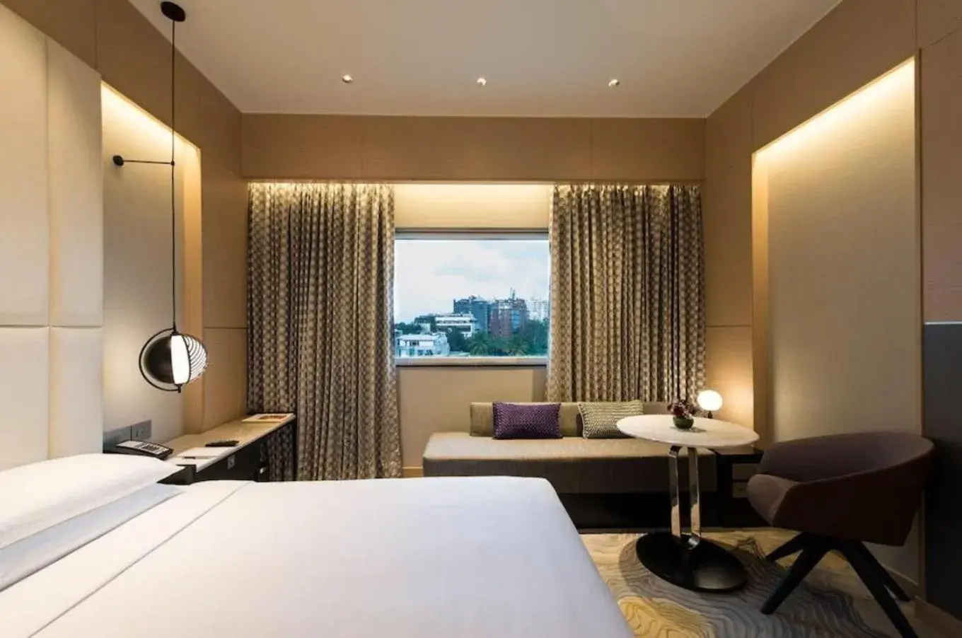 City view, Bed in Vivanta Bengaluru Residency Road City view, Bed in Vivanta Bengaluru Residency Road