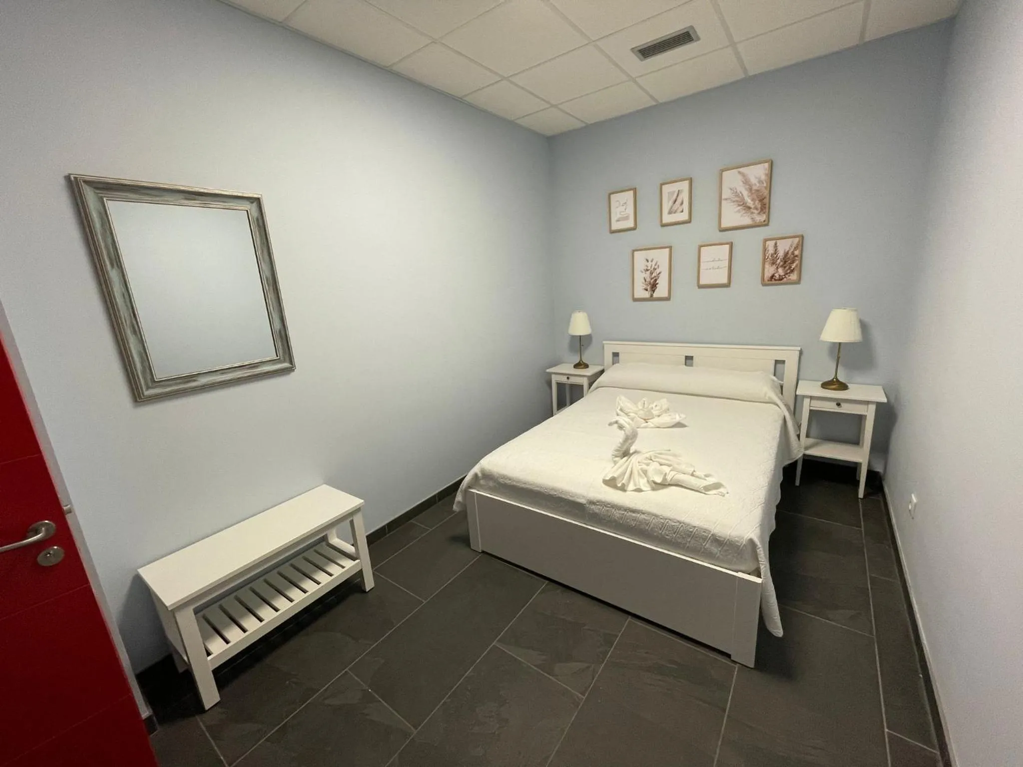 Double Room with Shared Bathroom in Hostel & Rooms O Albergue da Meiga