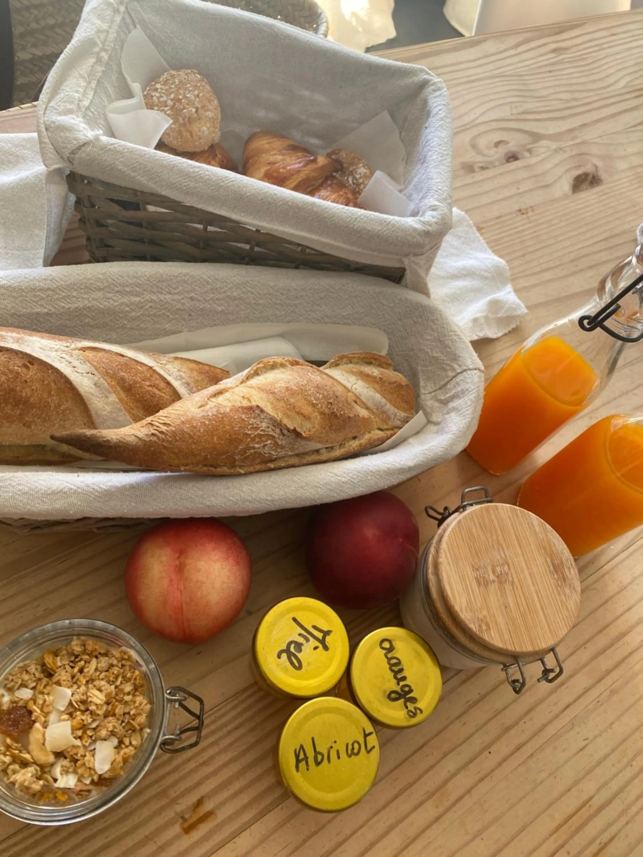 Breakfast in Le Cabanon de Val