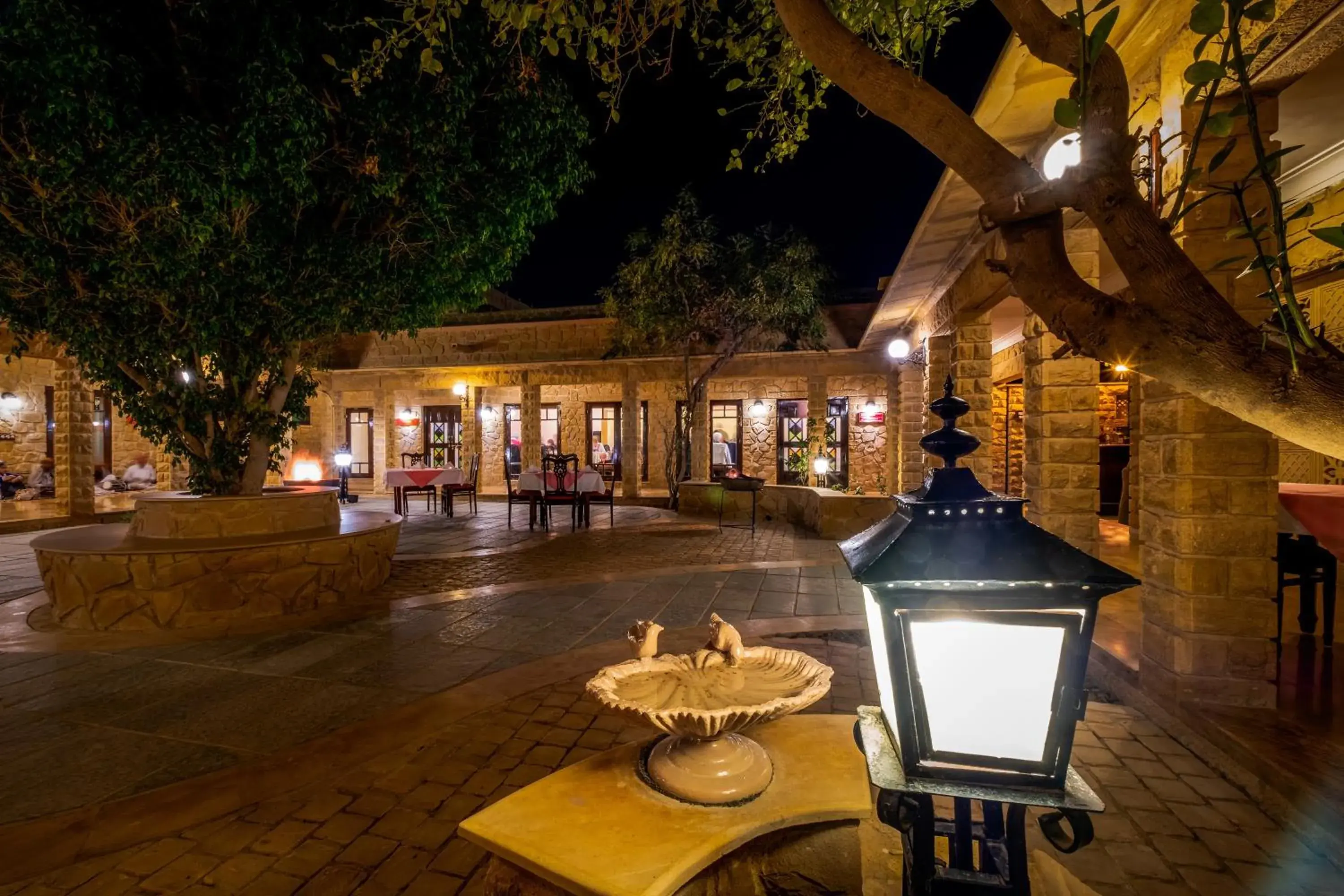 Restaurant/places to eat in Hotel Rawalkot Jaisalmer Restaurant/places to eat in Hotel Rawalkot Jaisalmer