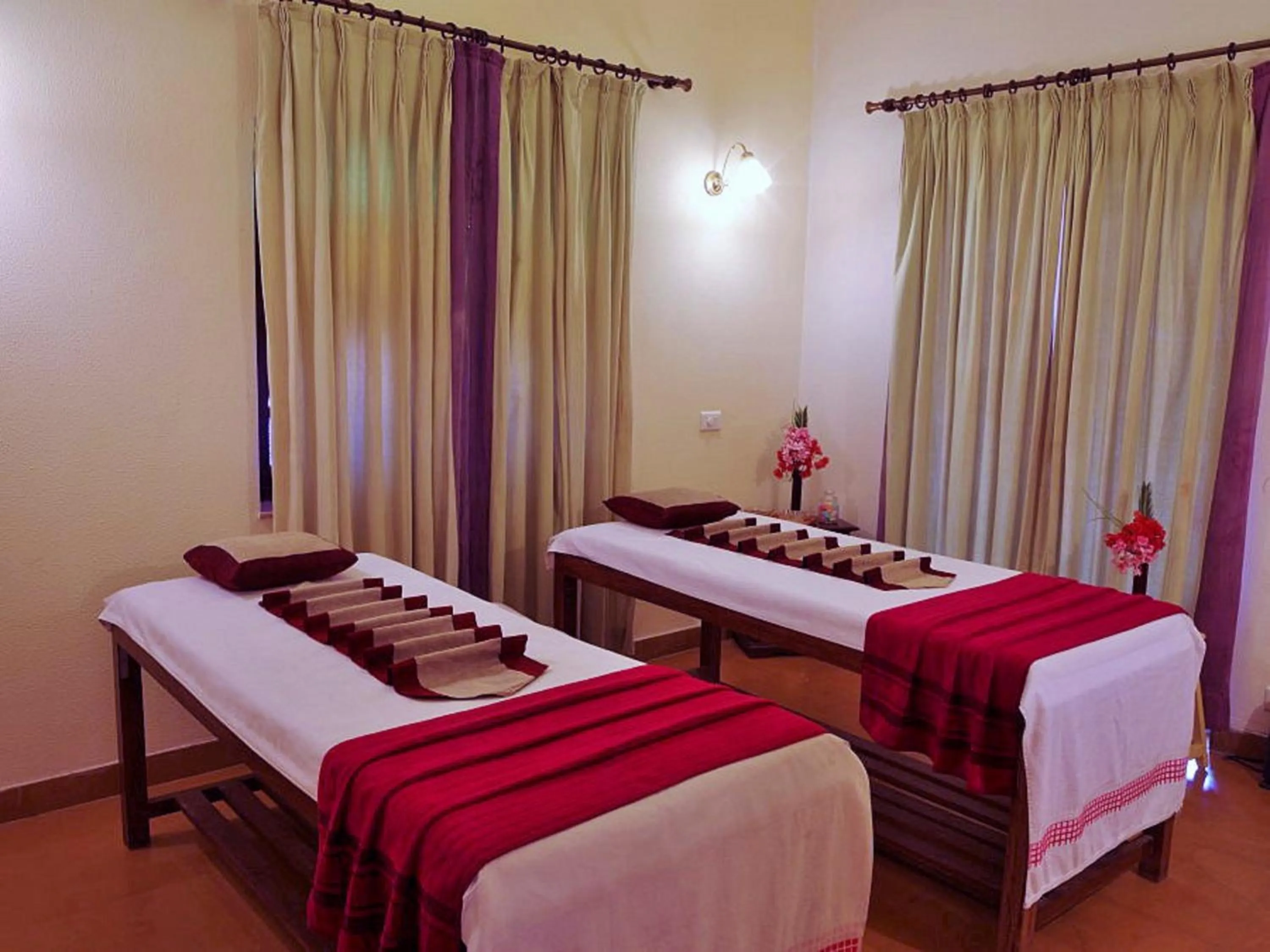 Spring, Bed in Hotel Rawalkot Jaisalmer