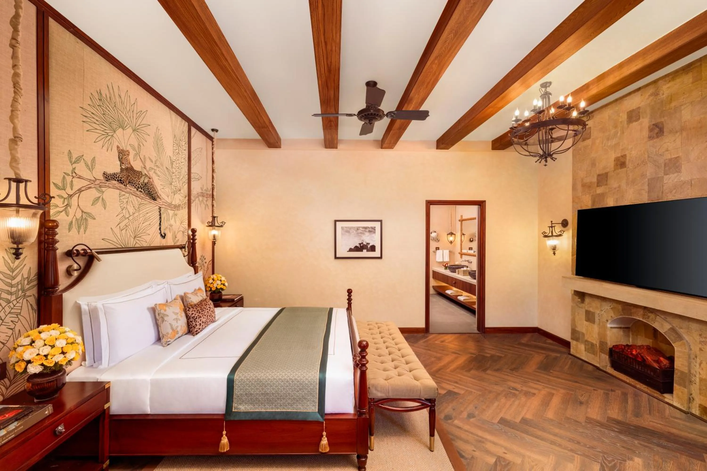 Bed in The Maharaja's Lodge, Ranthambore