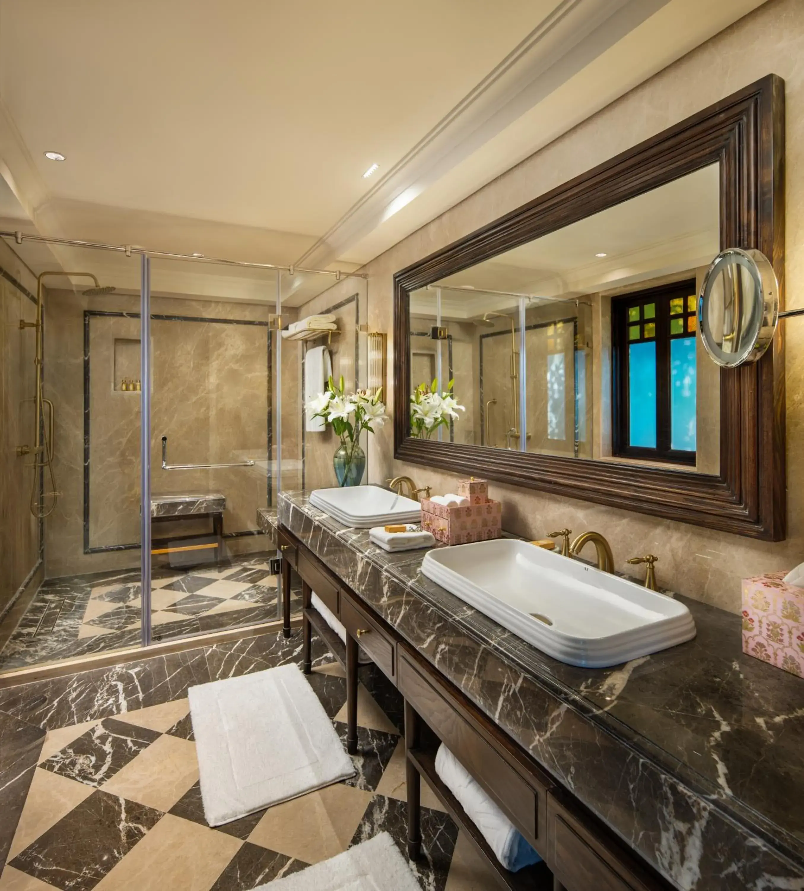 Bathroom in Taj Usha Kiran Palace, Gwalior Bathroom in Taj Usha Kiran Palace, Gwalior