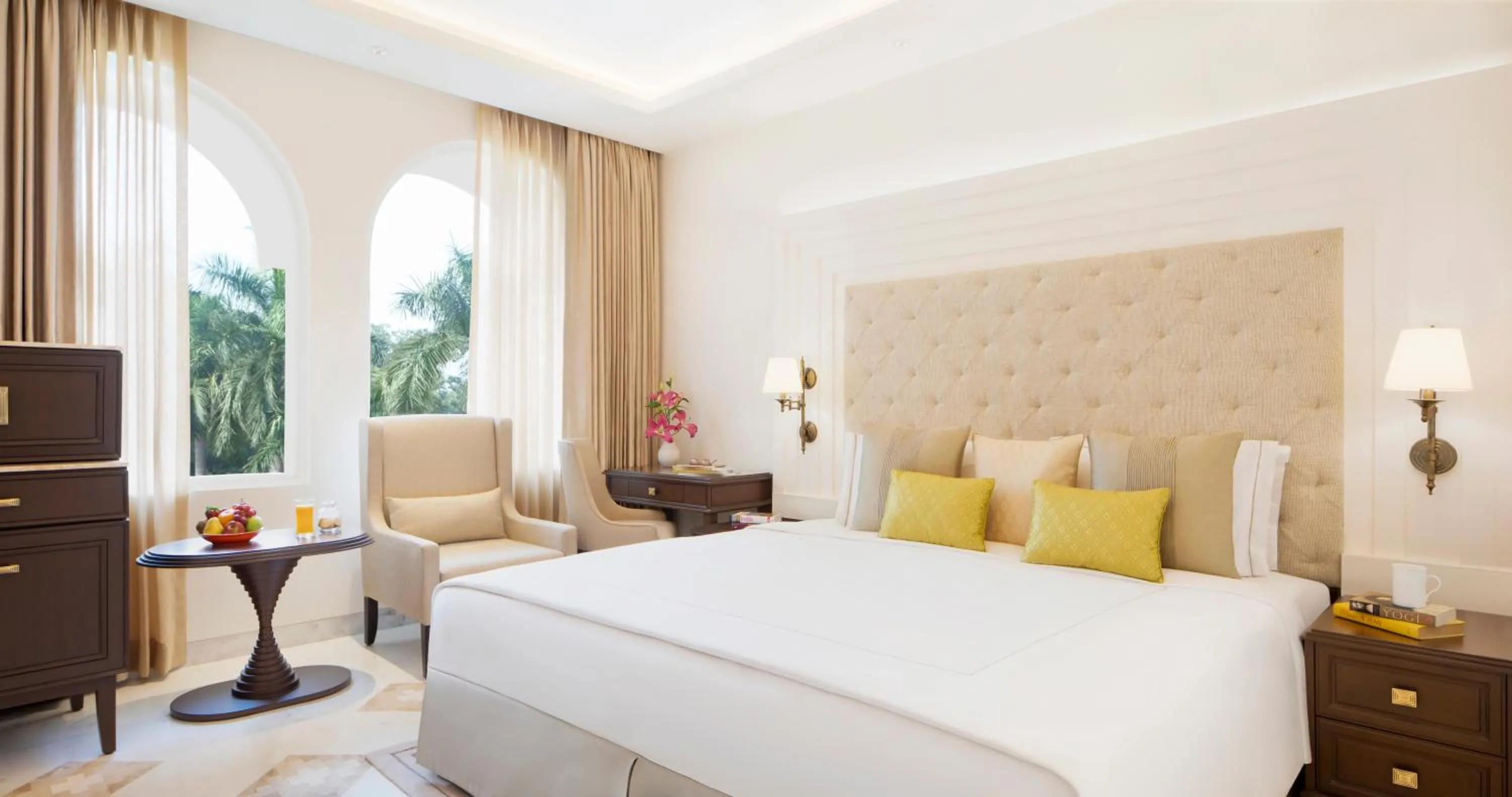 Bedroom, Bed in Taj Ganges Varanasi